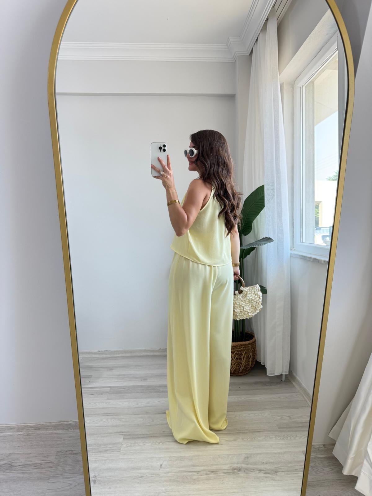 Sarı Göğüs Drape Detaylı Bluz Pantolon Takım 5215