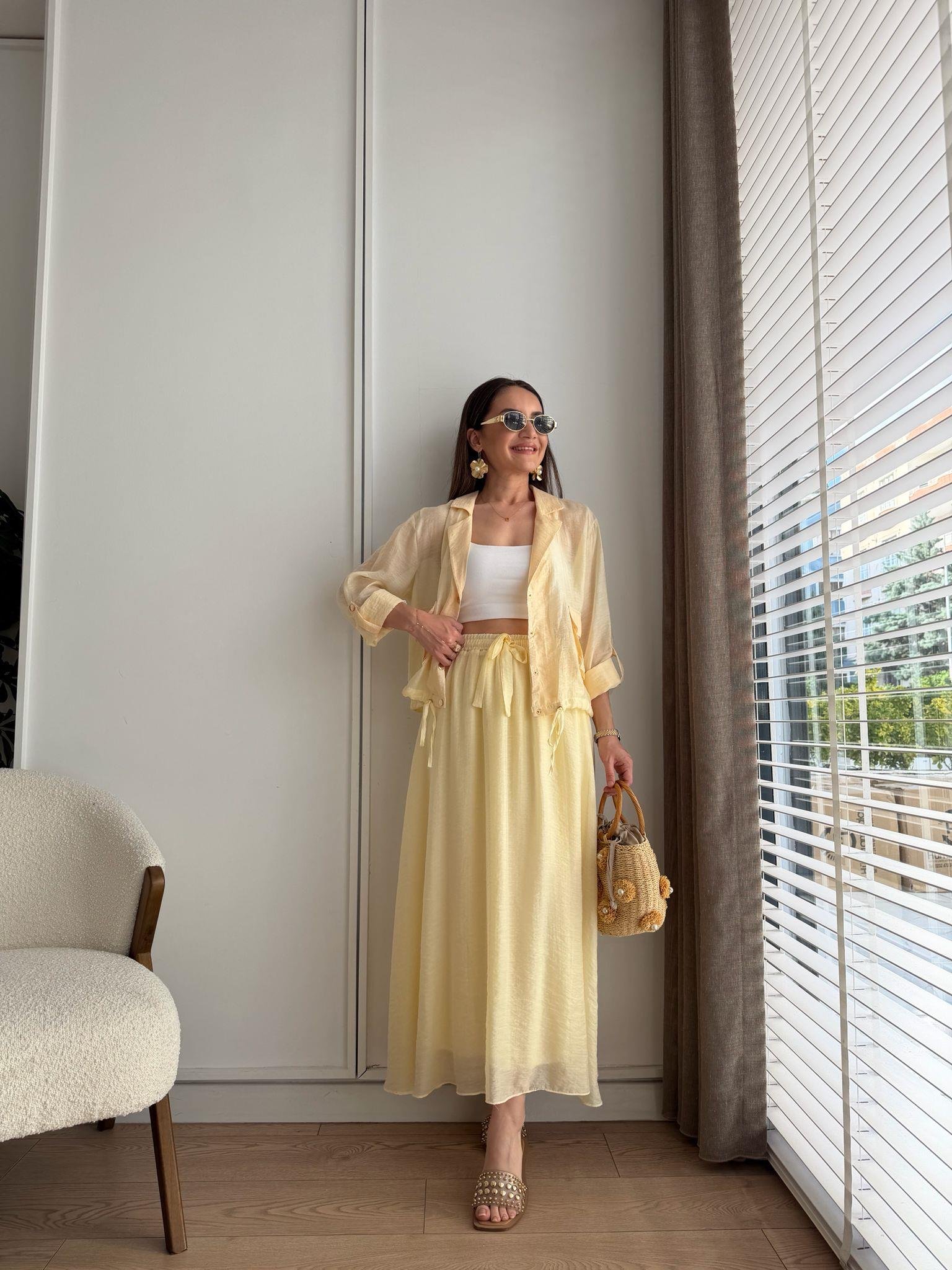 Sarı Gold Düğmeli Etek Takım 37277