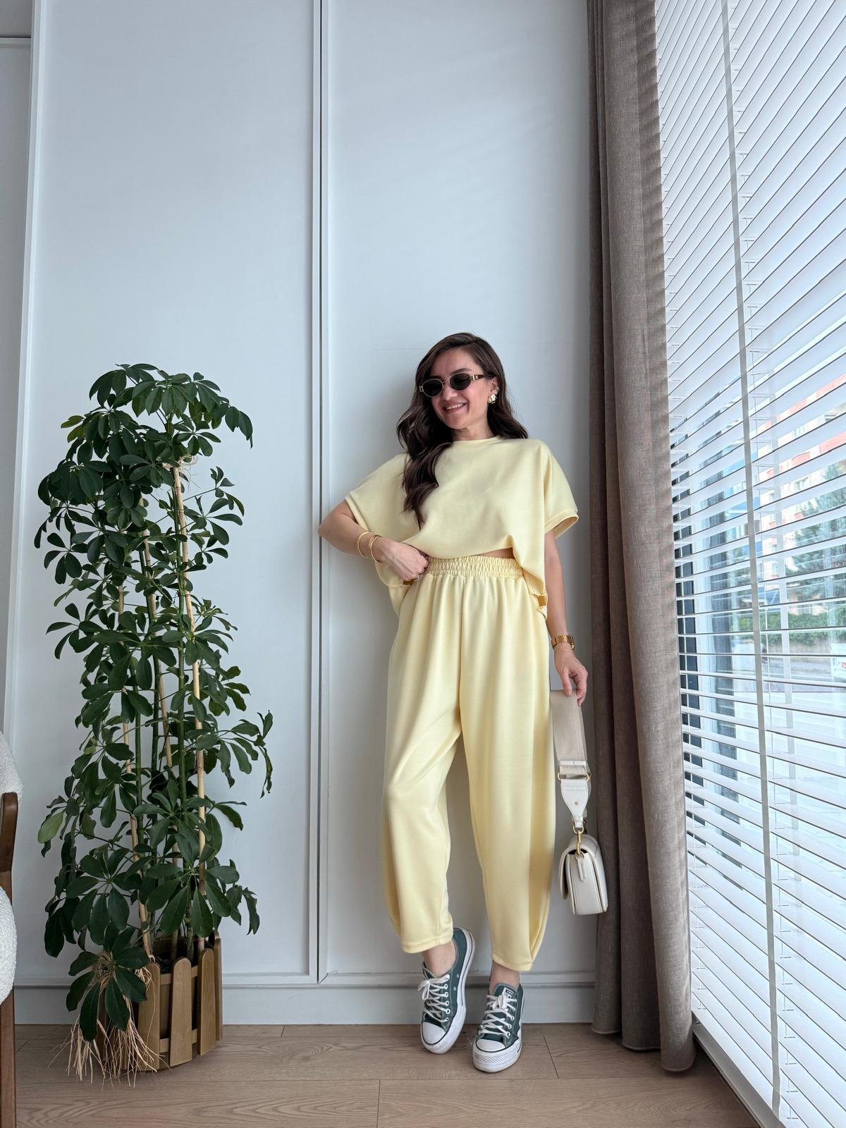 Sarı Modal Kumaş Paça Detaylı Takım 963
