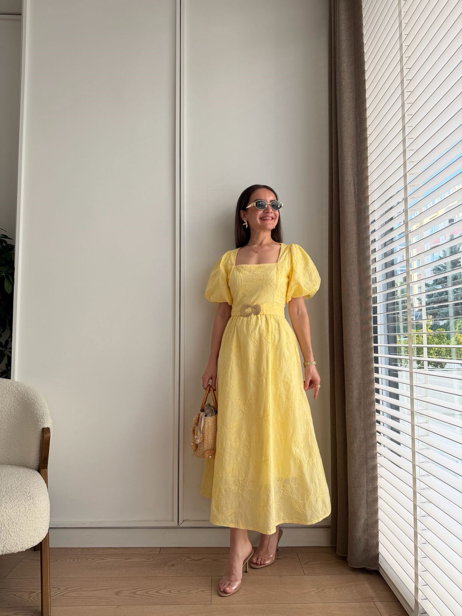 Sarı Nakışlı Kemerli Balon Kol Elbise 3980