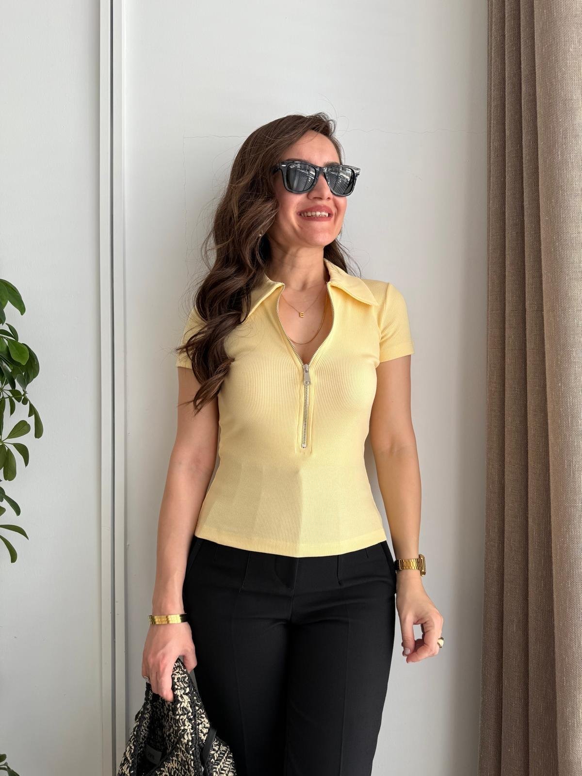 Sarı Polo Yaka Fermuarlı Kısa Kol Tshirt 251082