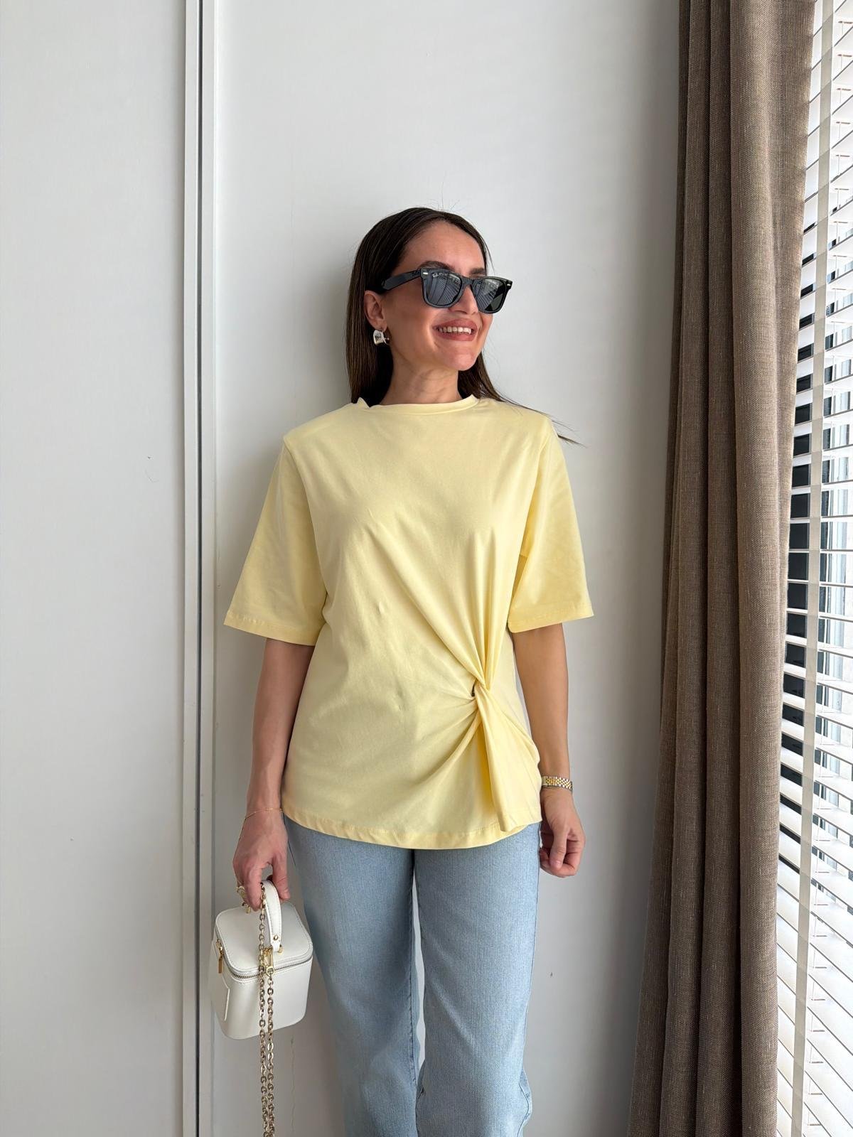 Sarı Vatkalı Düğüm Detaylı Tshirt 1067