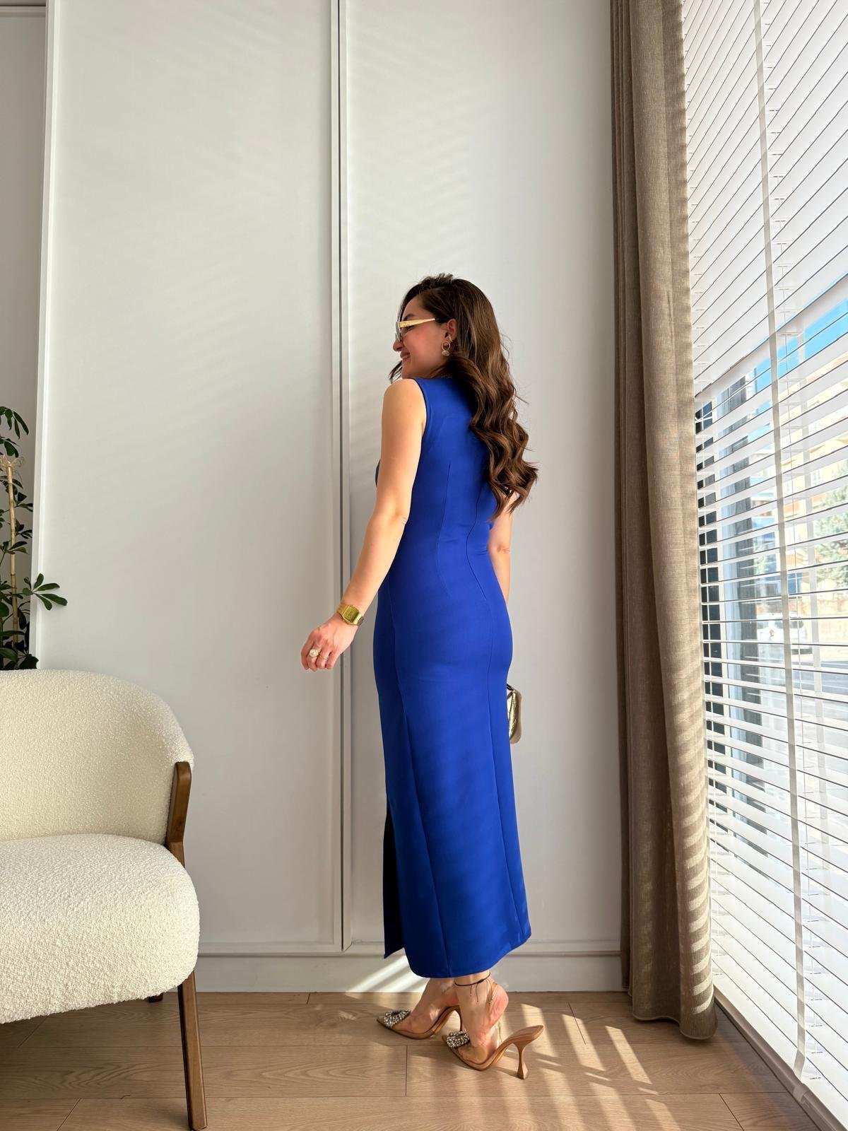 Sax Bel Detaylı Yırtmaçlı Elbise 1147