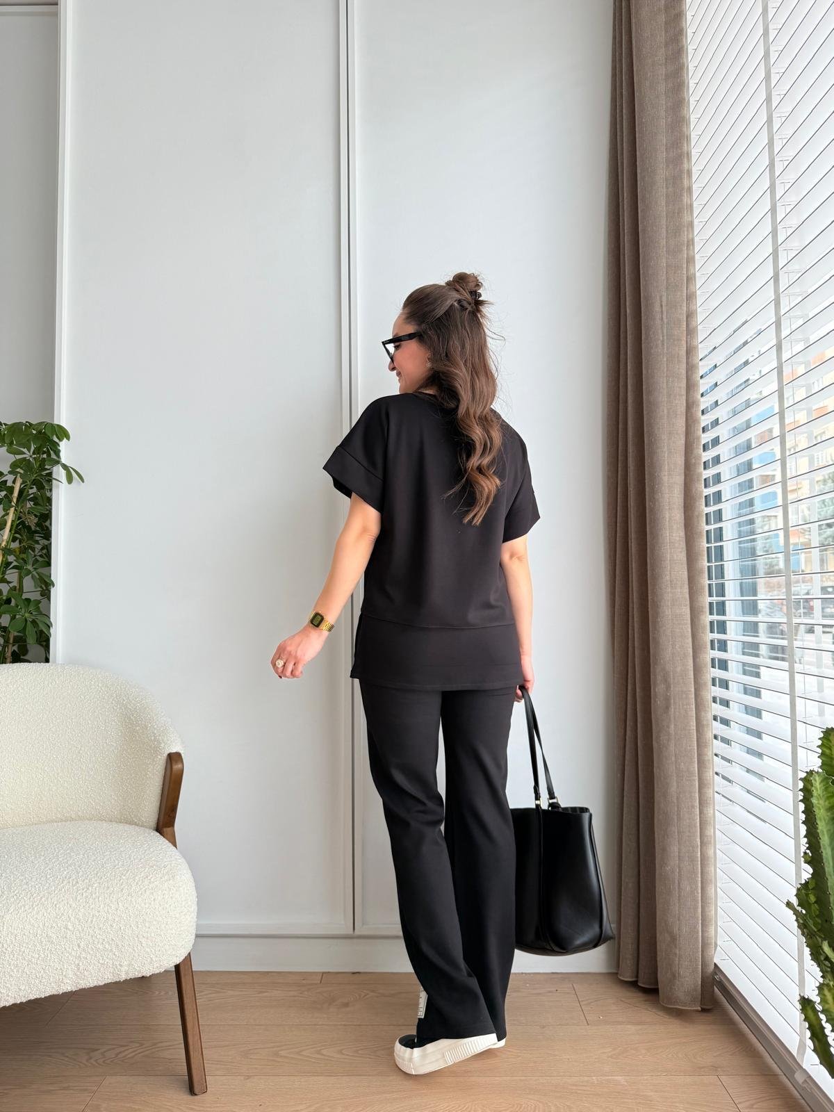 Siyah Arma Detaylı Bluz Pantolon Takım 3512