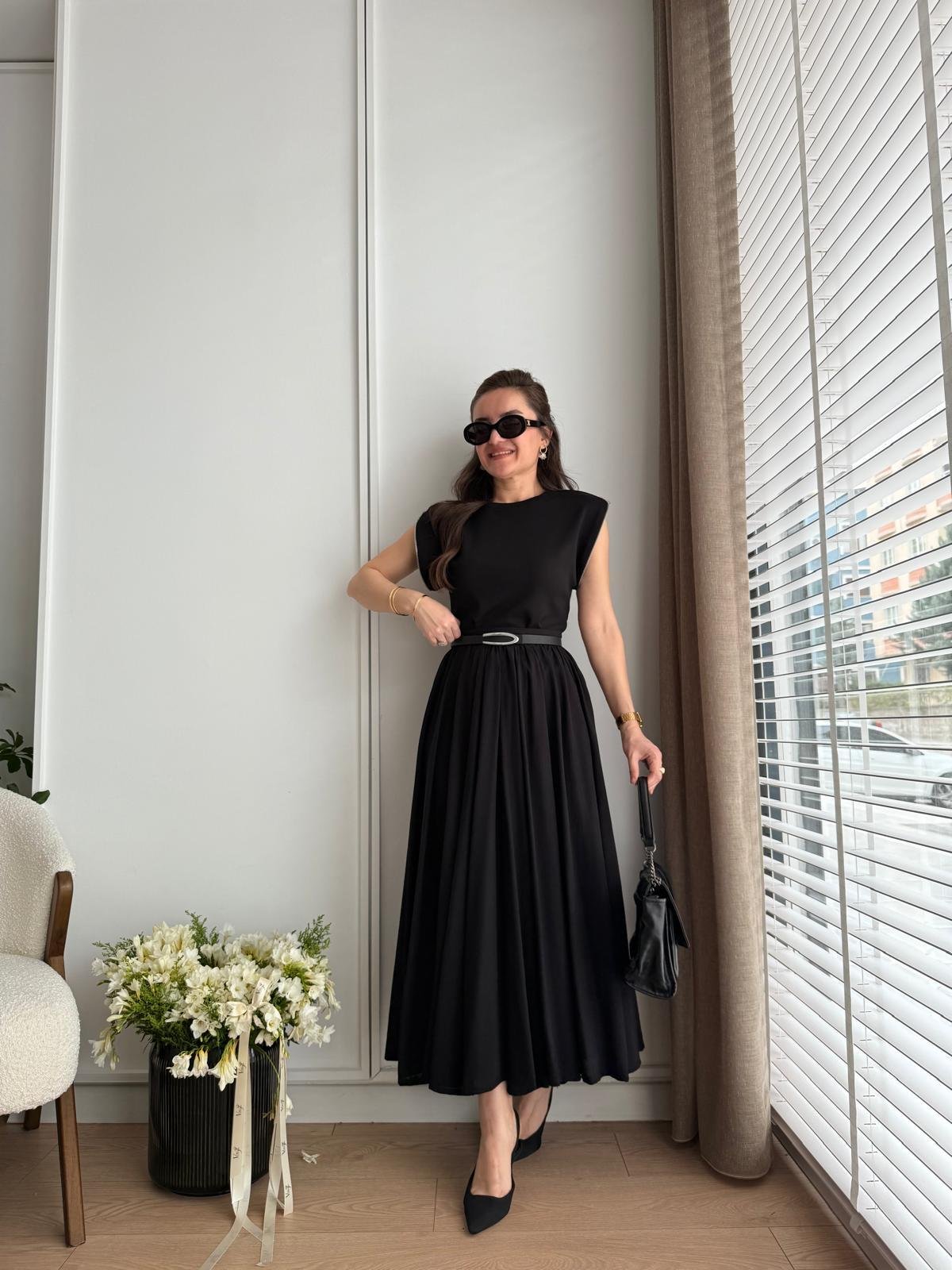 Siyah Astarlı Kloş Etek 250393