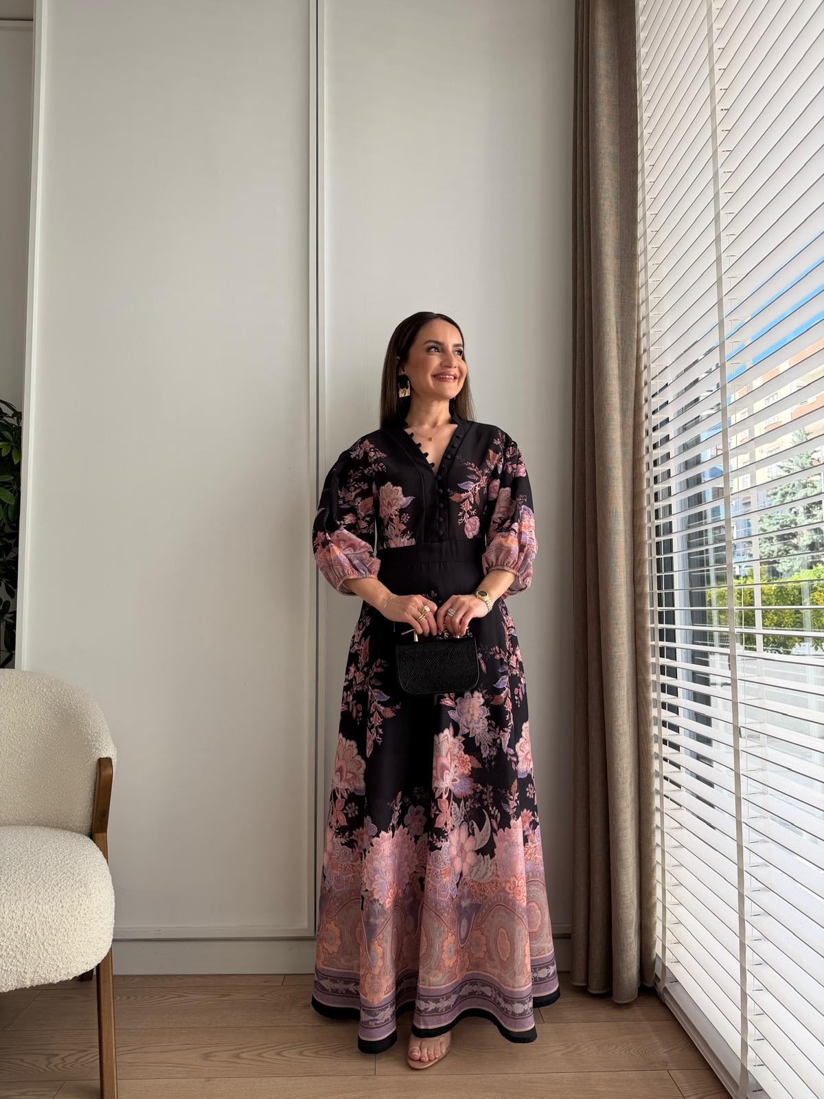 Siyah Balon Kol Floral Desenli Elbise 7986