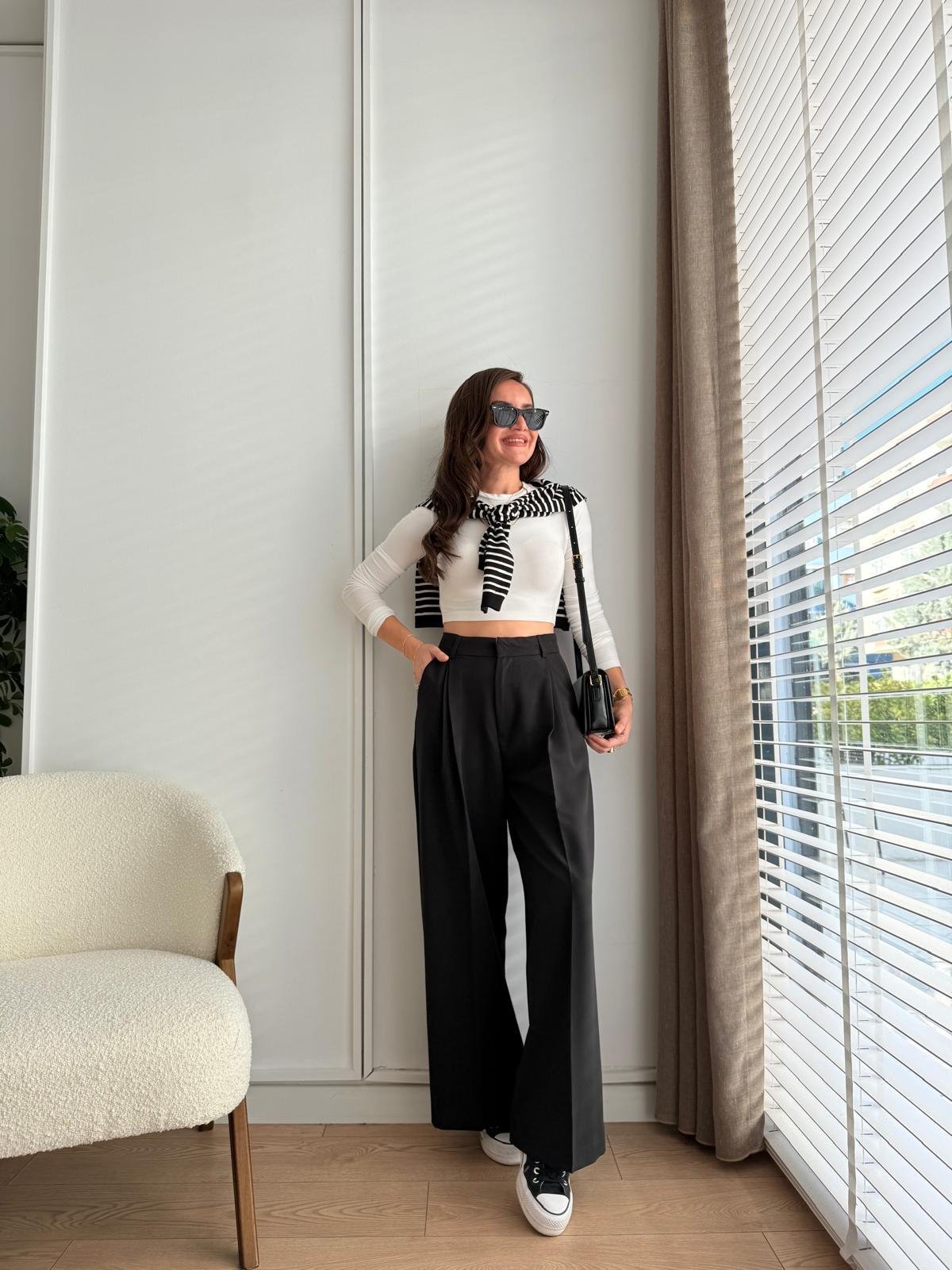 Siyah Bel Detaylı Pensli Palazzo Pantolon 51210