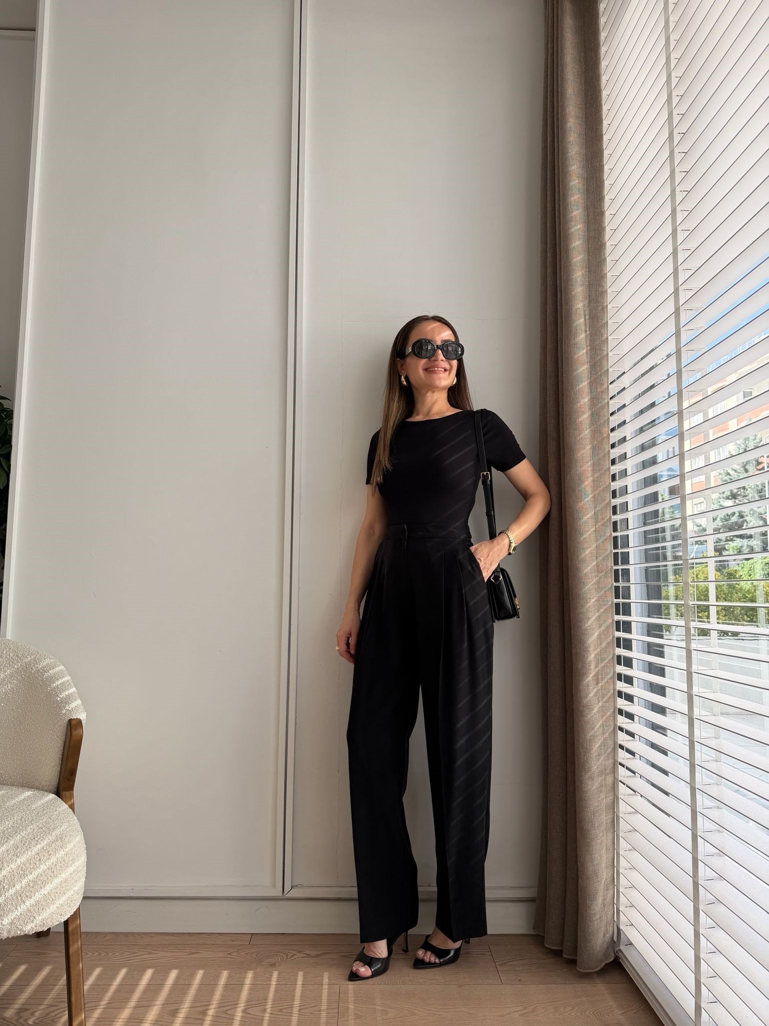 Siyah Bel Düğme Detaylı Tensel Pantolon 17545