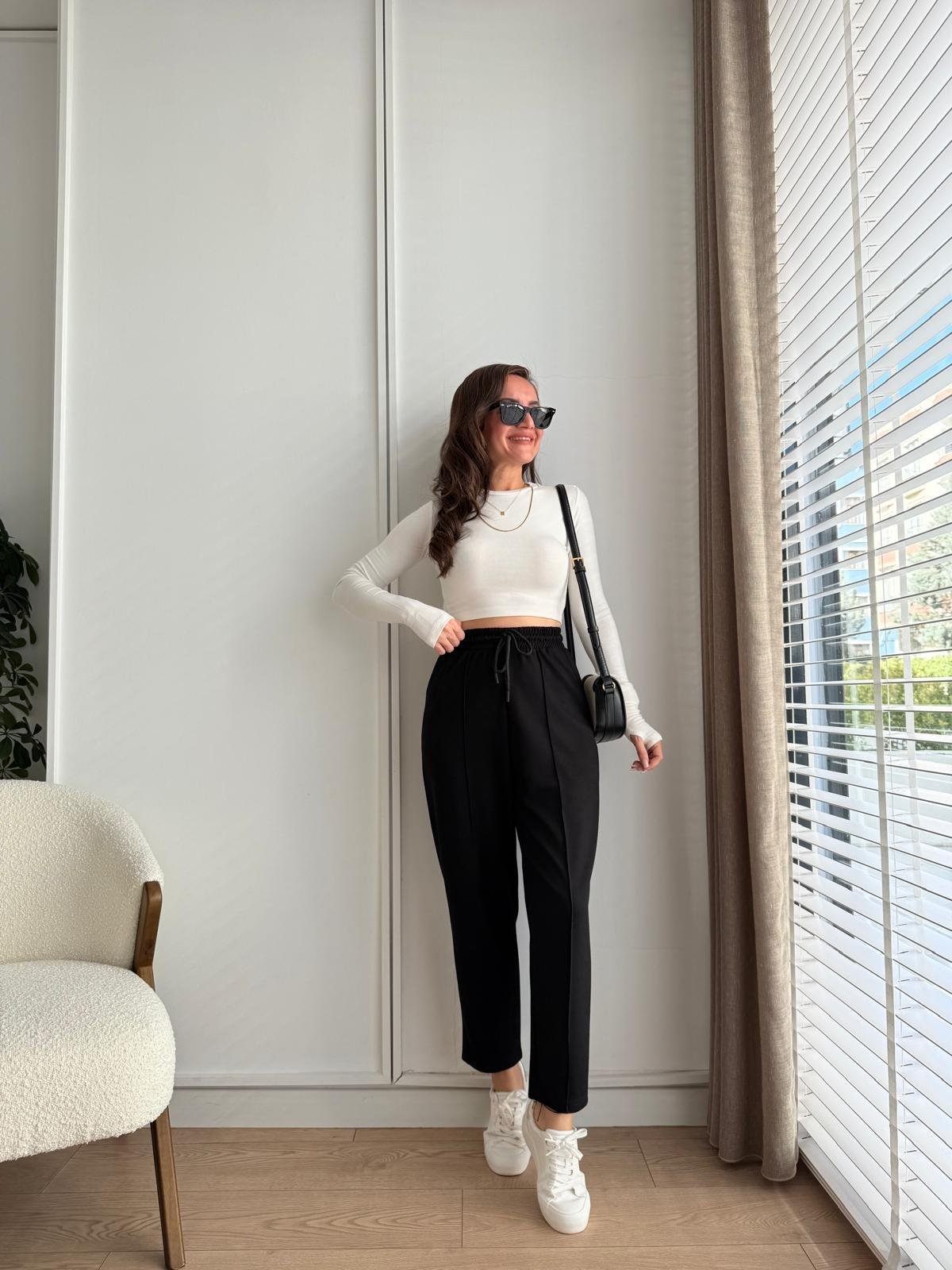 Siyah Bel Lastikli Çımalı Jogger Eşofman 3513