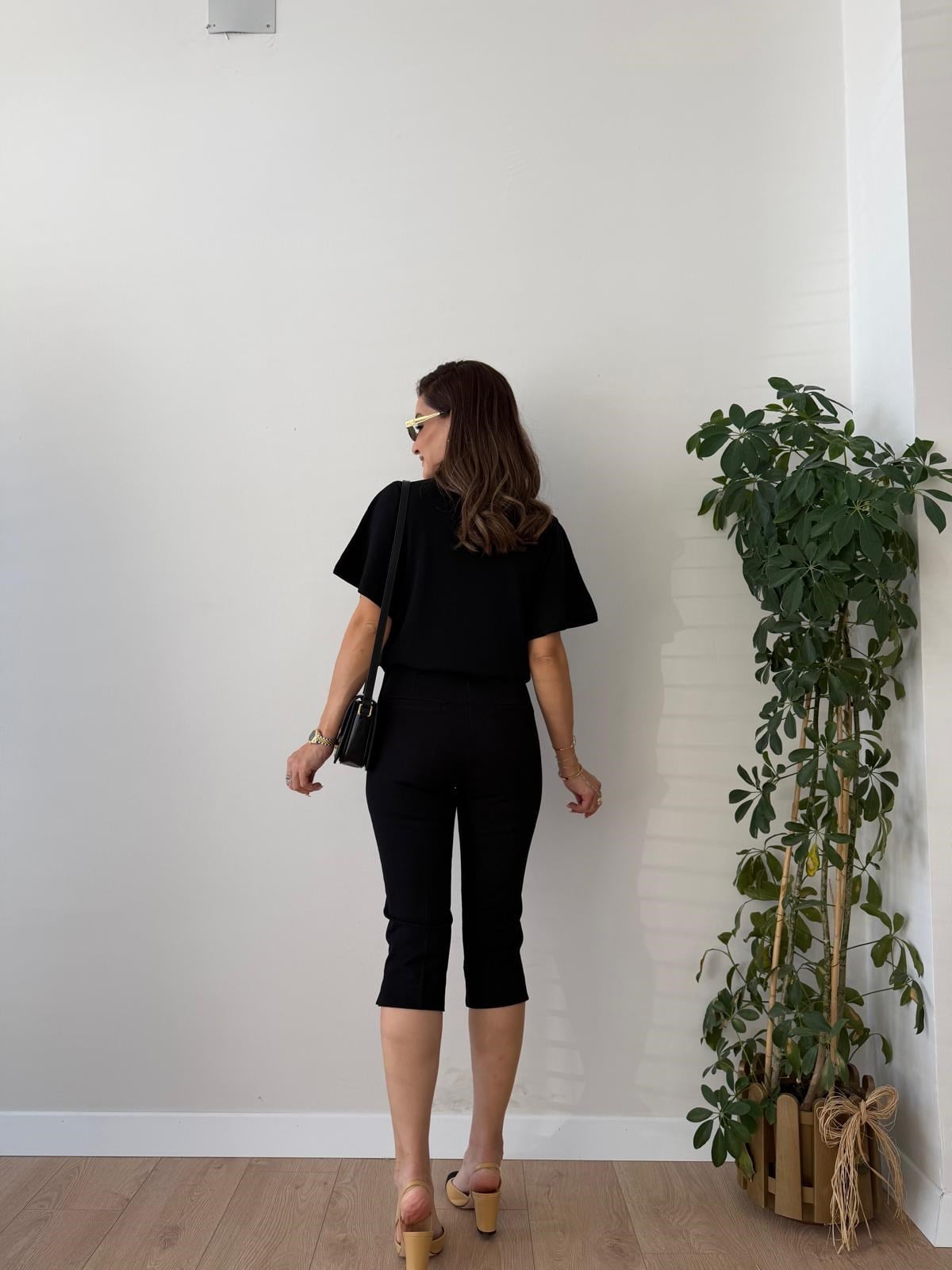 Siyah Beli Lastikli Capri Pantolon 17896