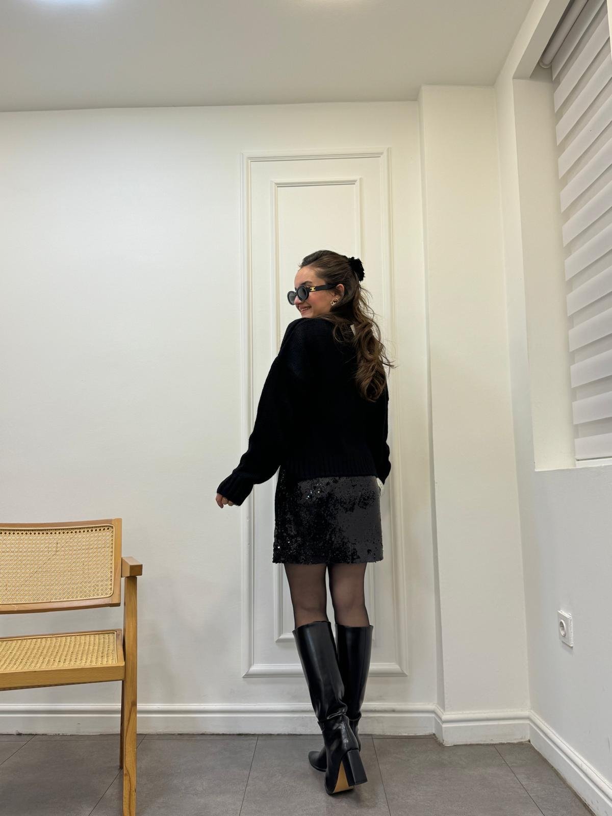 Siyah Beli Lastikli Payetli Mini Etek 28430