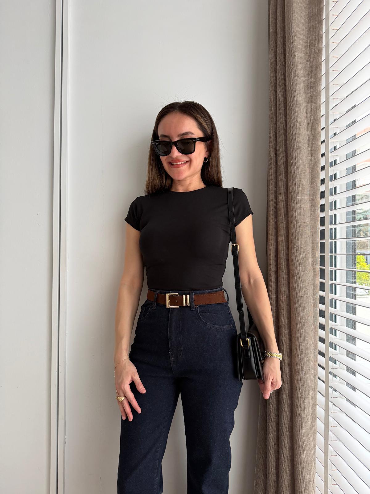 Siyah Bisiklet Yaka Basic Tshirt 32761