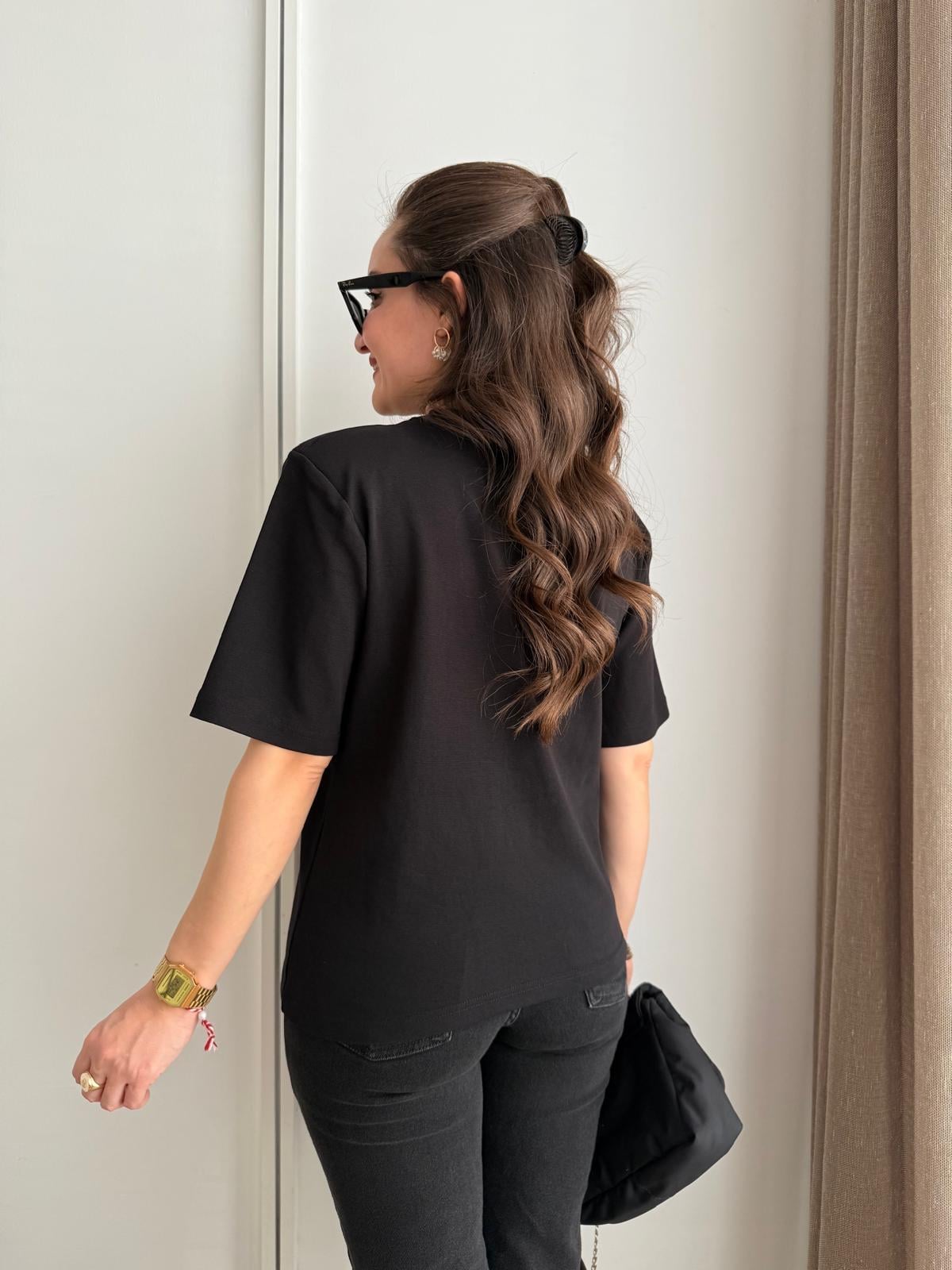 Siyah Bisiklet Yaka Vatkalı Tshirt 0403
