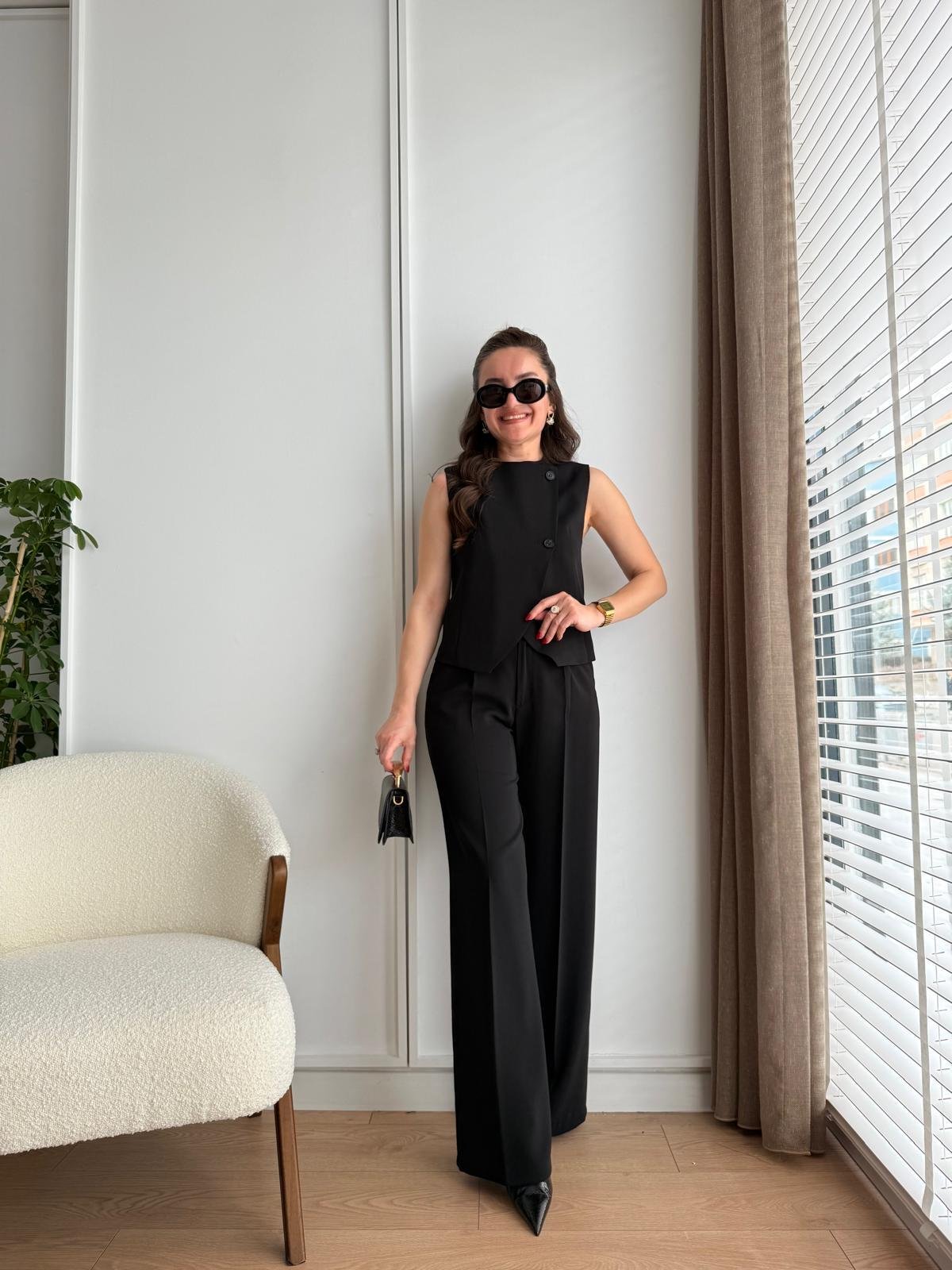 Siyah Çapraz Düğmeli Bol Paça Pantolon Yelek Takım 16506