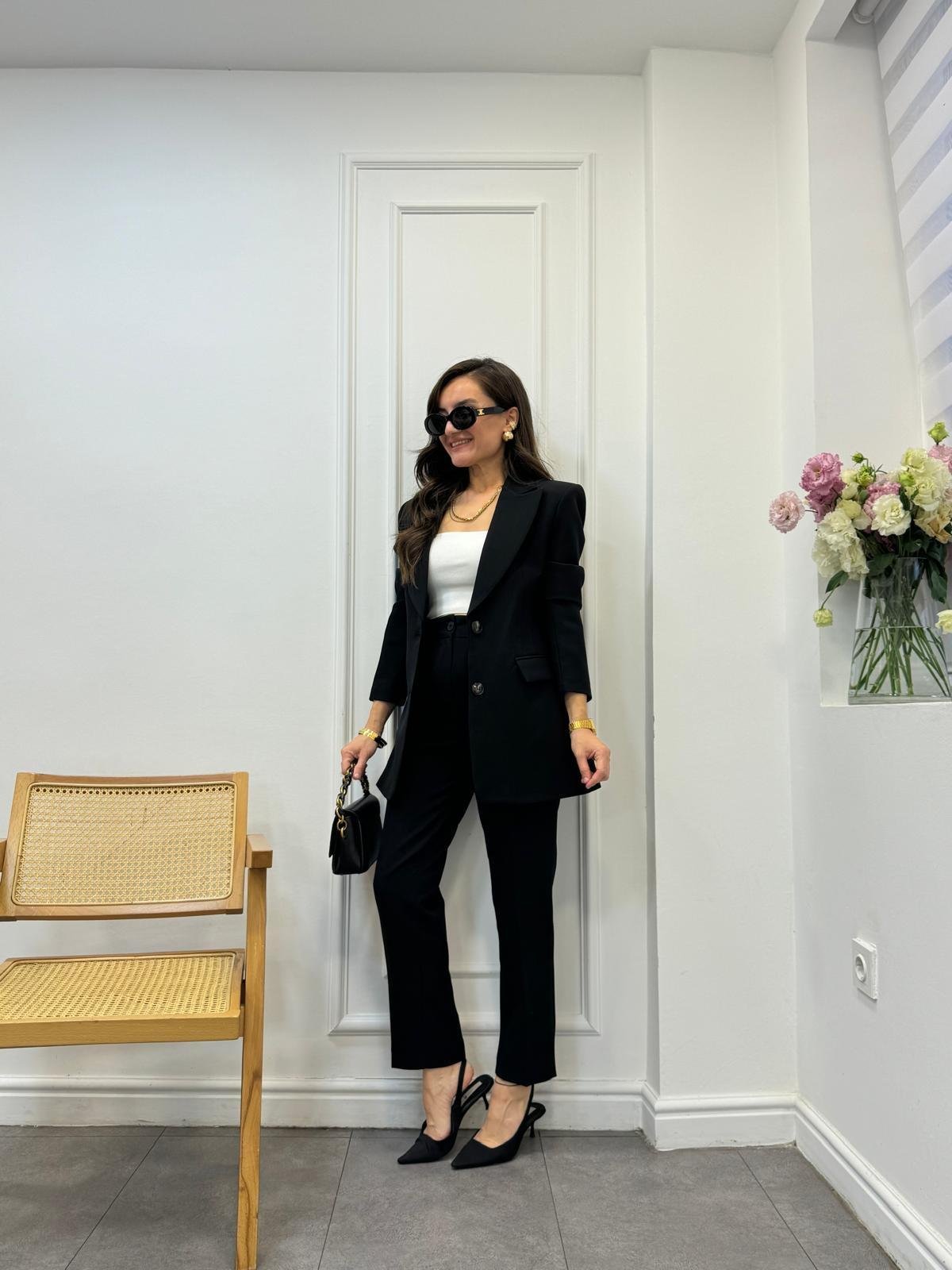 Siyah Cep Detaylı Çift Düğme Blazer Ceket 9452