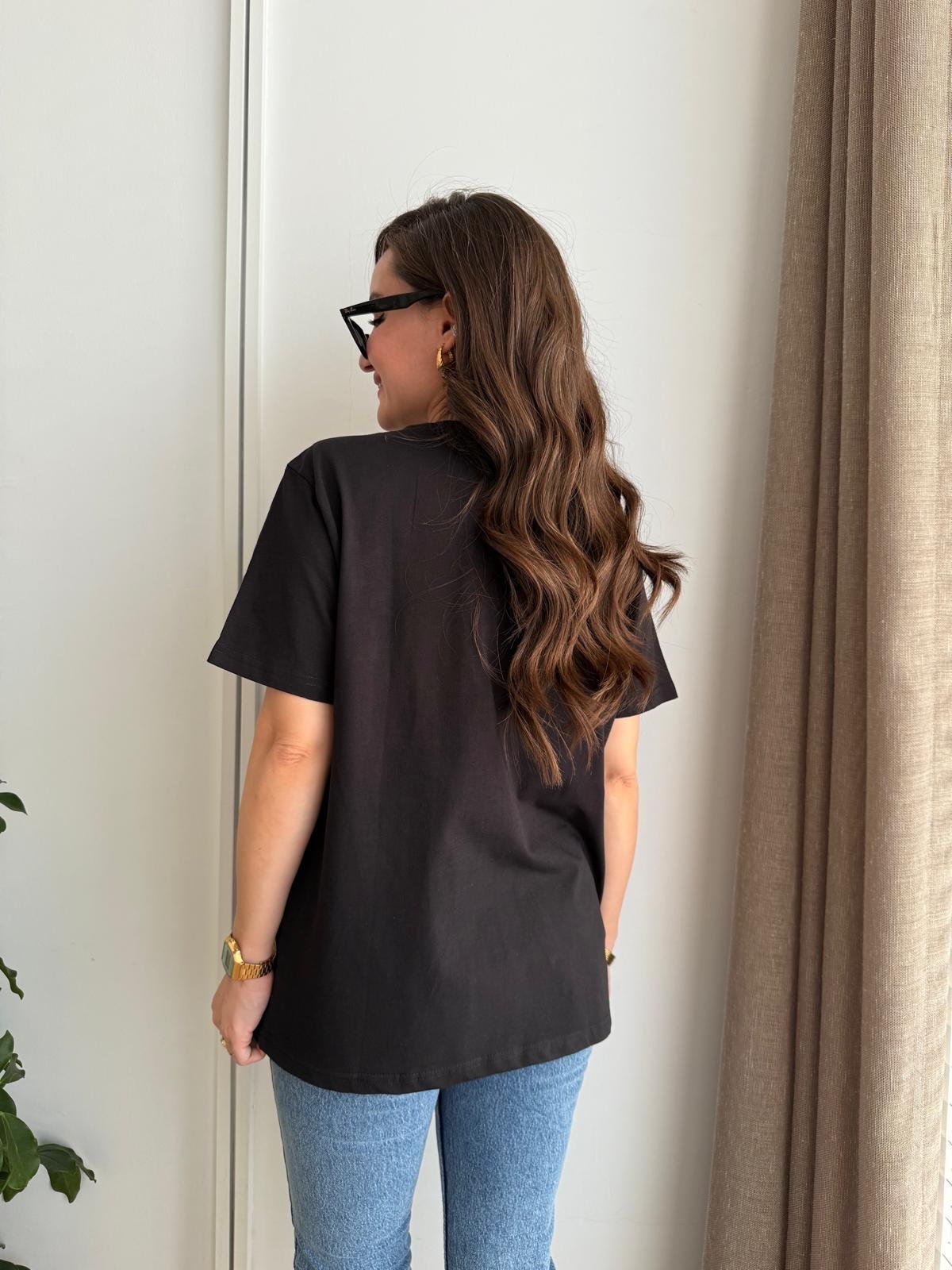 Siyah Cep Taş Detaylı Tshirt 2224