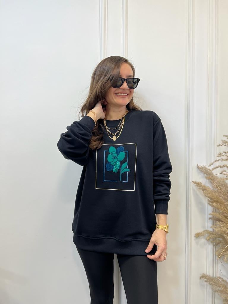 Siyah Çiçek Nakış İşlemeli Orijinal Marka Sweatshirt 2767