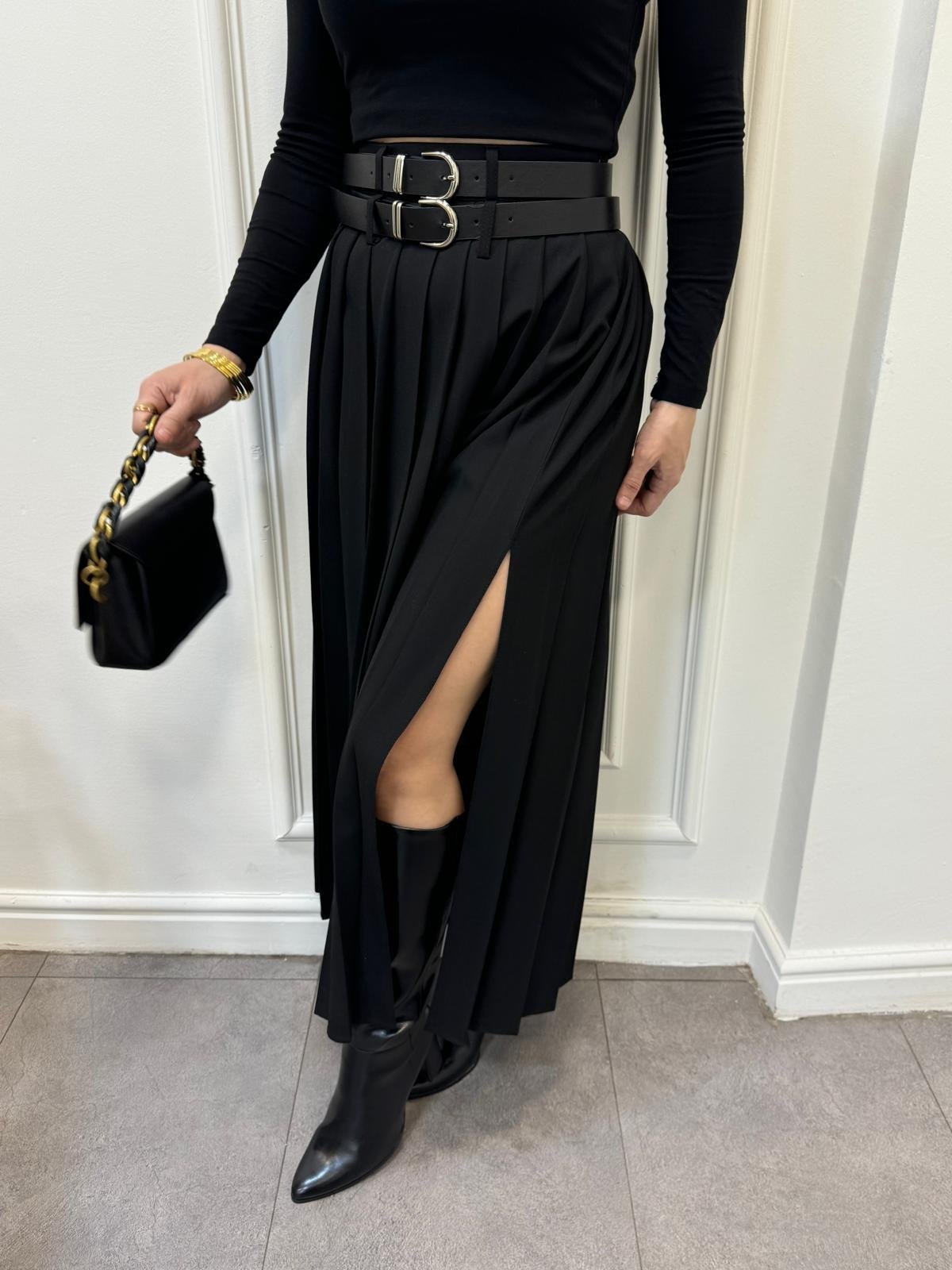 Siyah Çift Kemer Detaylı Piliseli Etek 1089