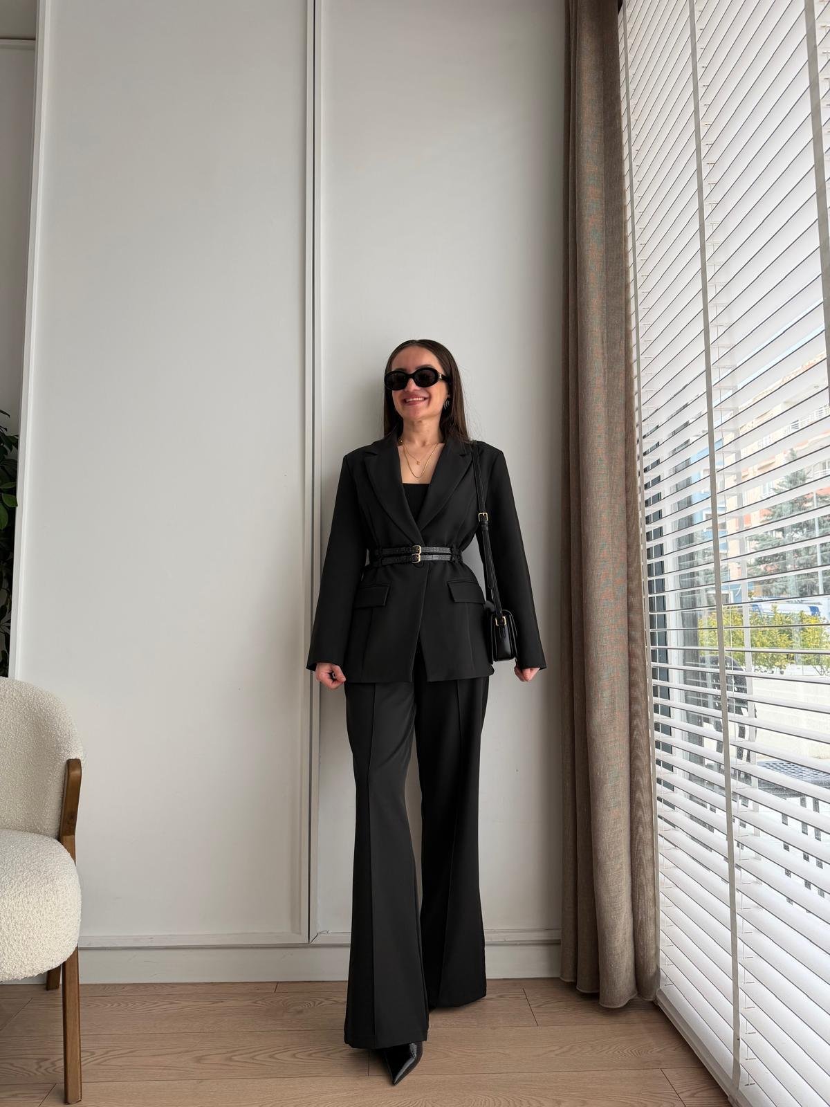 Siyah Çift Kemerli Blazer Ceket Pantolon Takım 9268