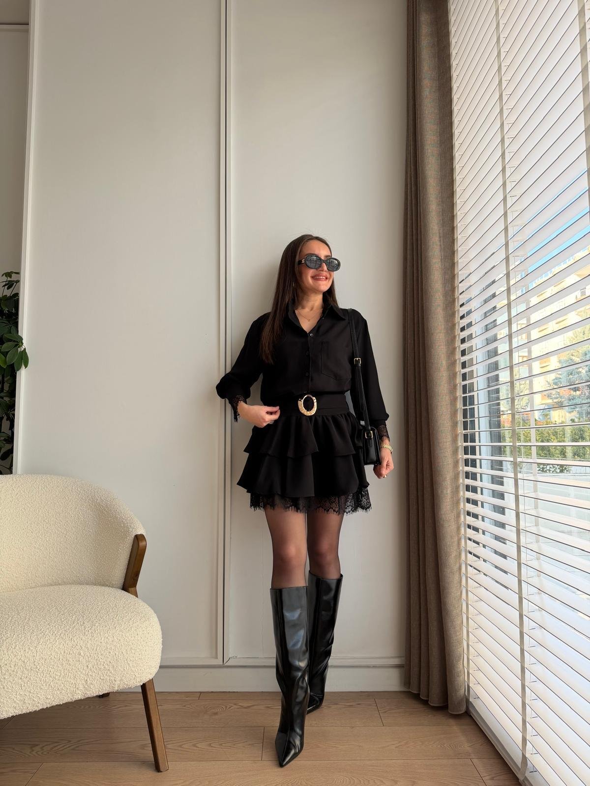 Siyah Dantel Detaylı Kemerli Elbise 35518
