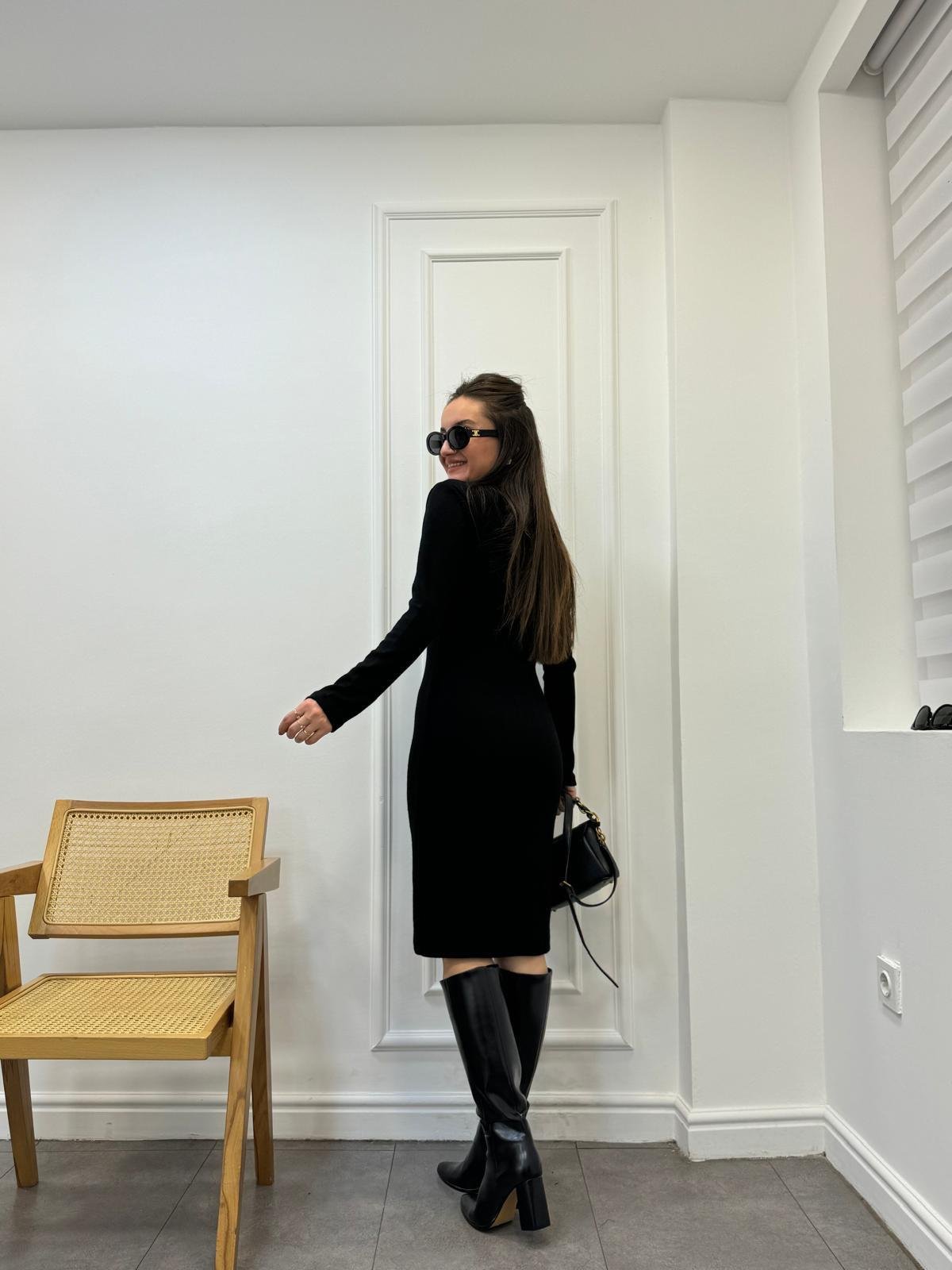 Siyah Dik Yaka Uzun Kol Triko Elbise 29339