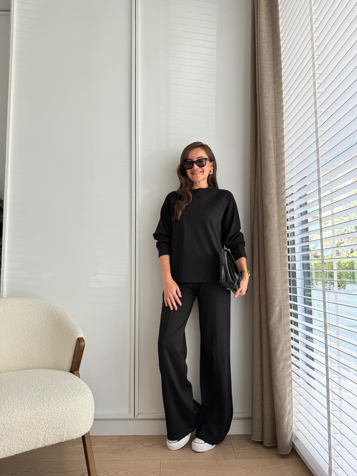 Siyah Dikiş Detaylı Bluz Pantolon Takım 17103
