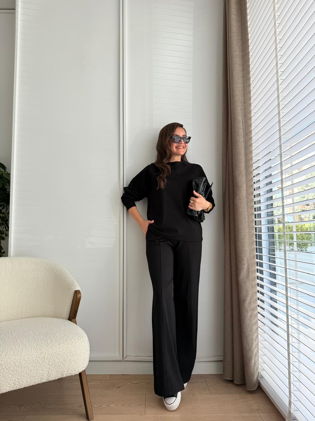 Siyah Dikiş Detaylı Bluz Pantolon Takım 17103