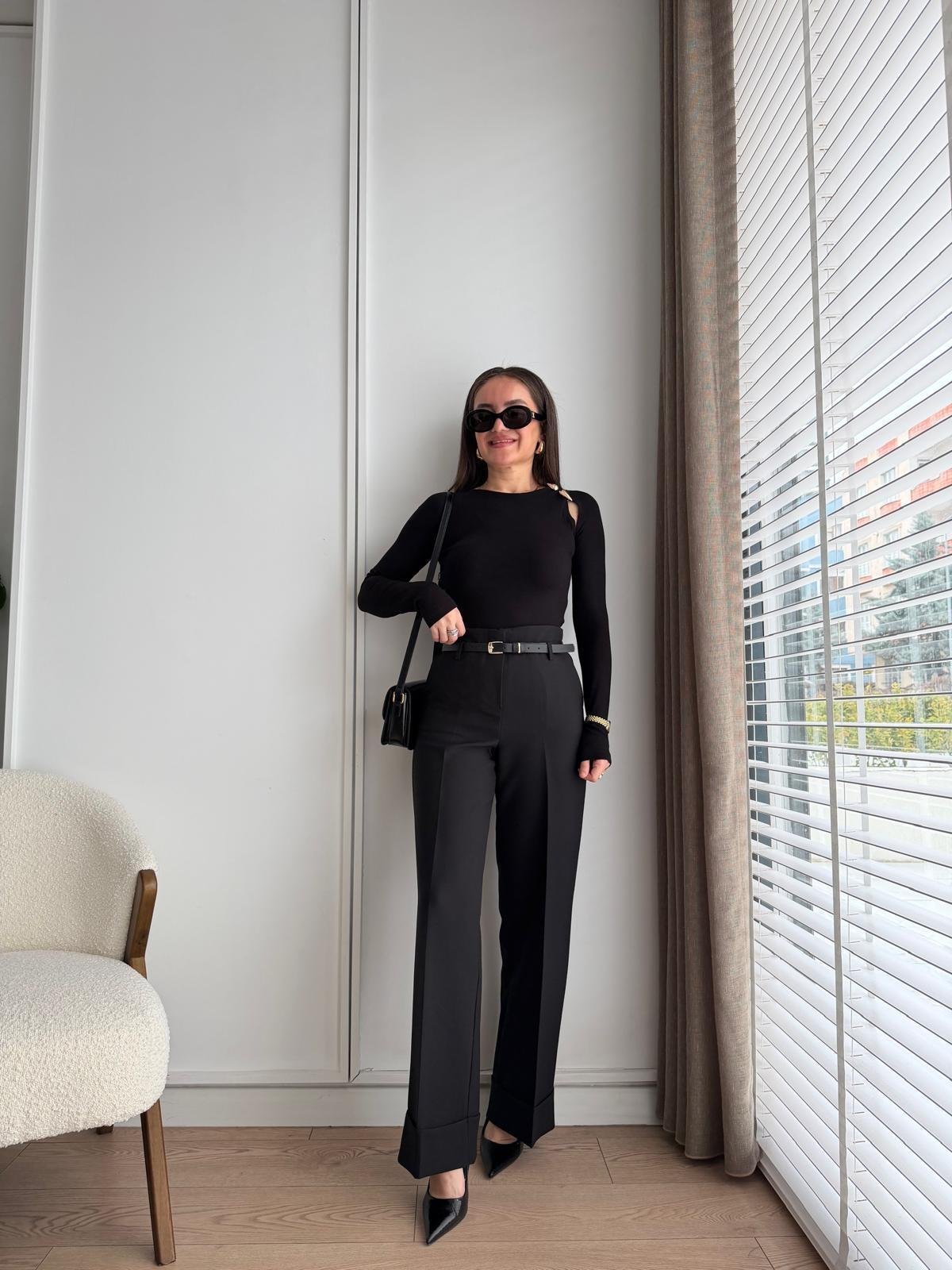 Siyah Double Paça Kemerli Palazzo Pantolon 3841
