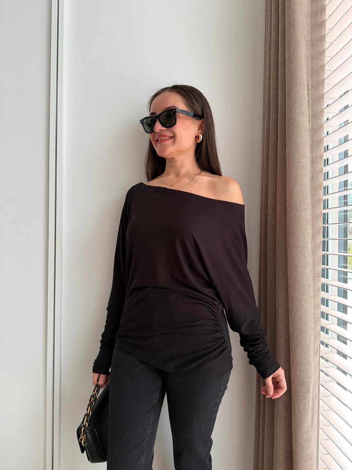Siyah Drape Detaylı Yarasa Kol Bluz 251077