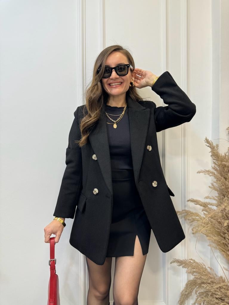 Siyah Düğme Detaylı Kaşe Blazer Ceket 2047