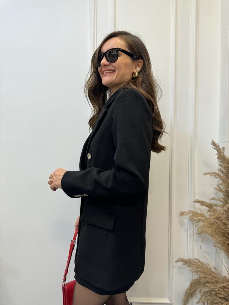 Siyah Düğme Detaylı Kaşe Blazer Ceket 2047
