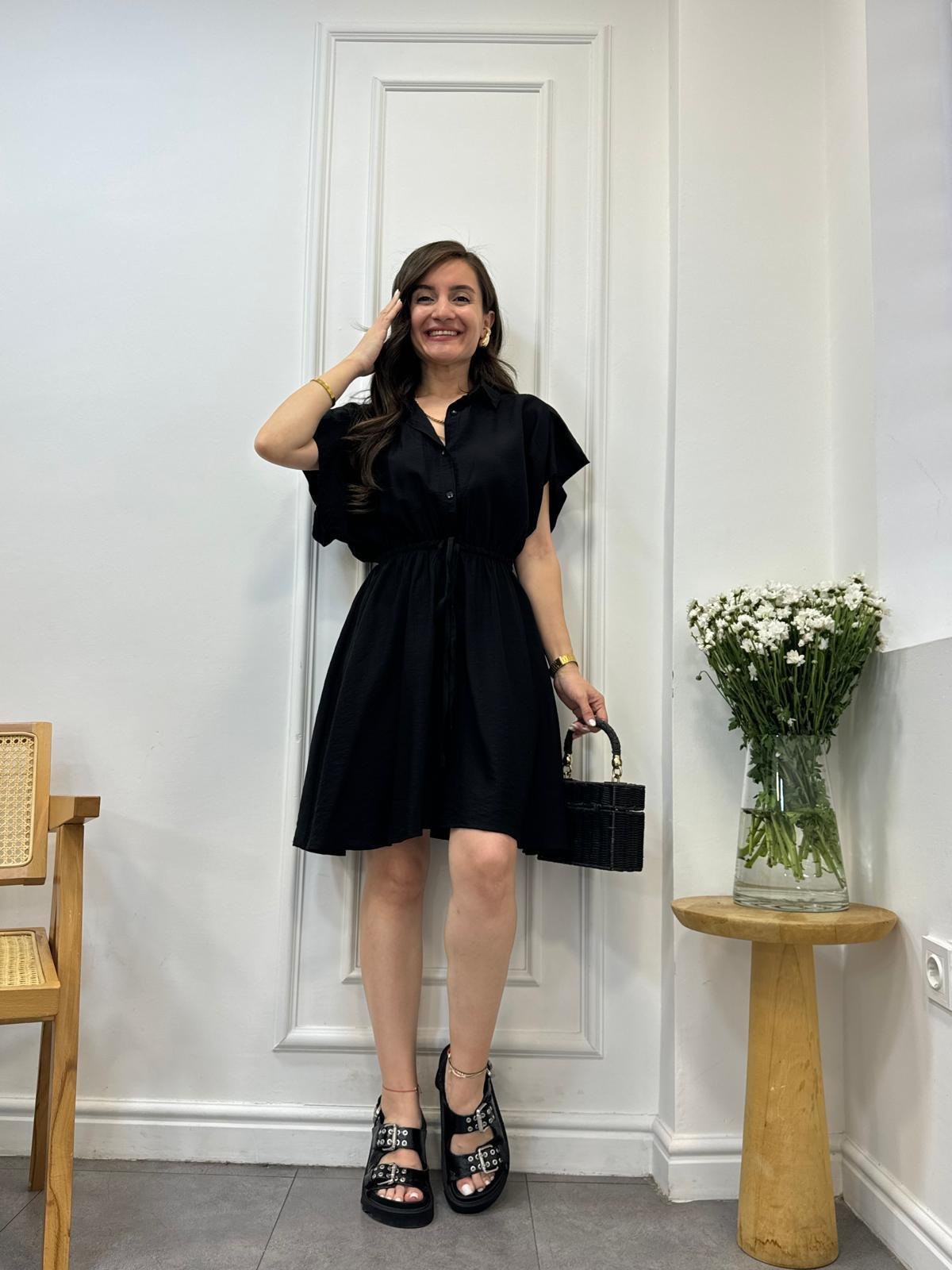 Siyah Düğmeli Bel Lastikli Mini Elbise 2611