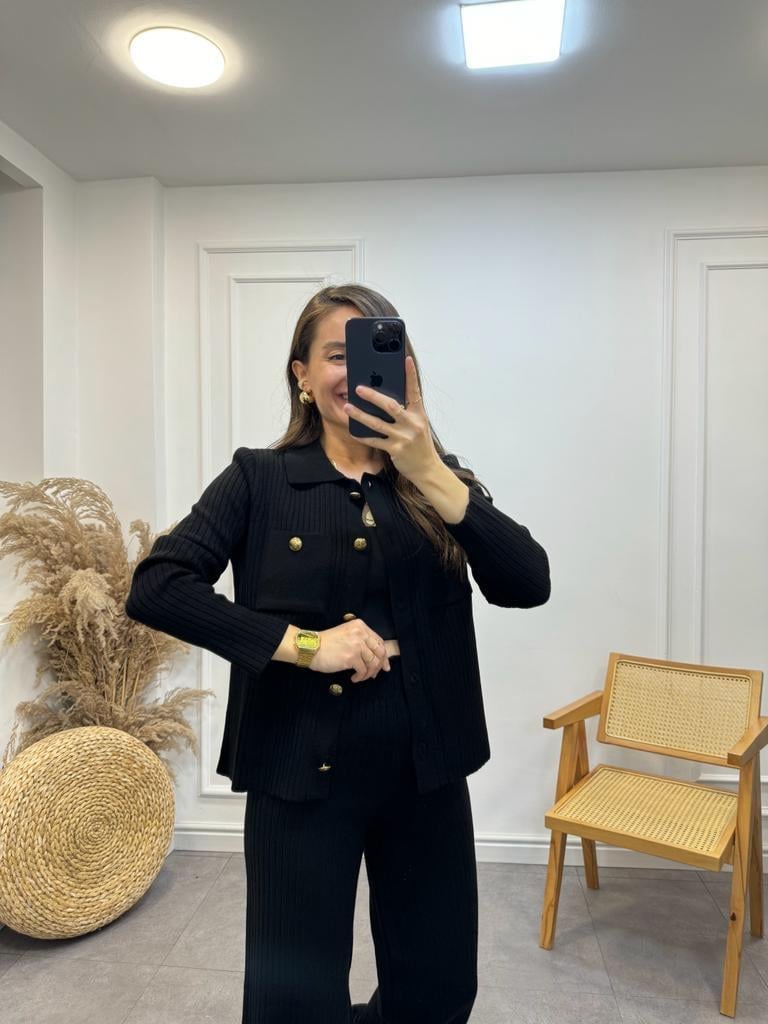 Siyah Fitilli Polo Yaka Gold Düğme Detaylı Hırka 4061