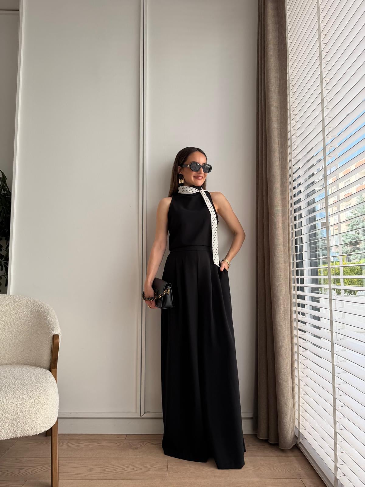 Siyah Fularlı Bluz Pantolon Takım 9163