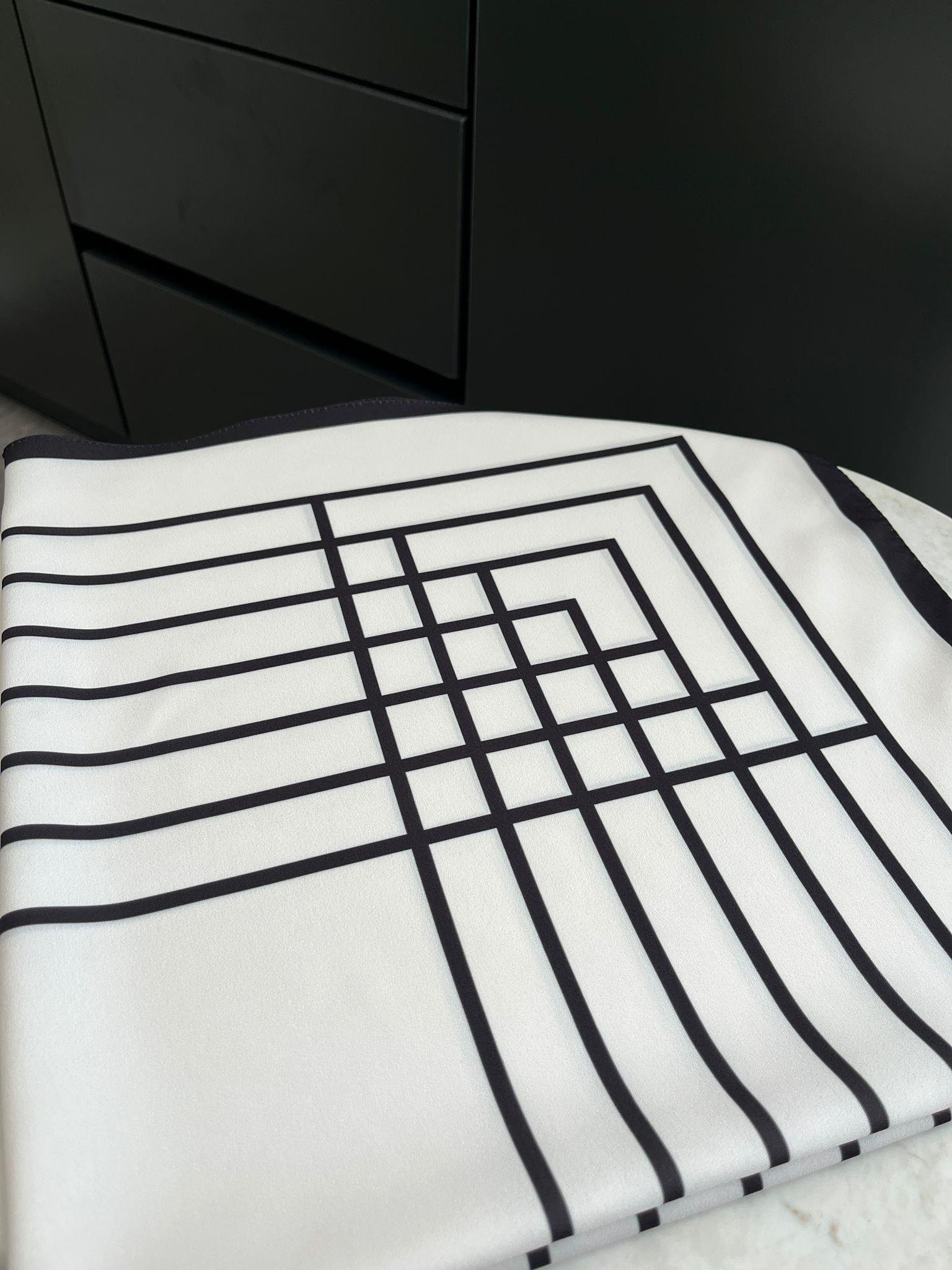 Siyah Geometrik Desen Fular F07