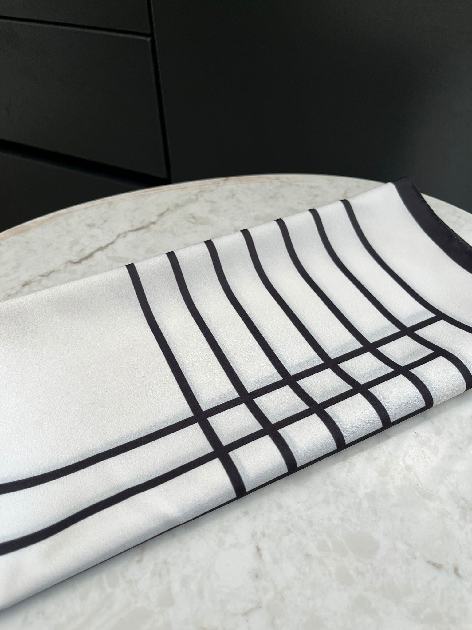 Siyah Geometrik Desen Fular F07