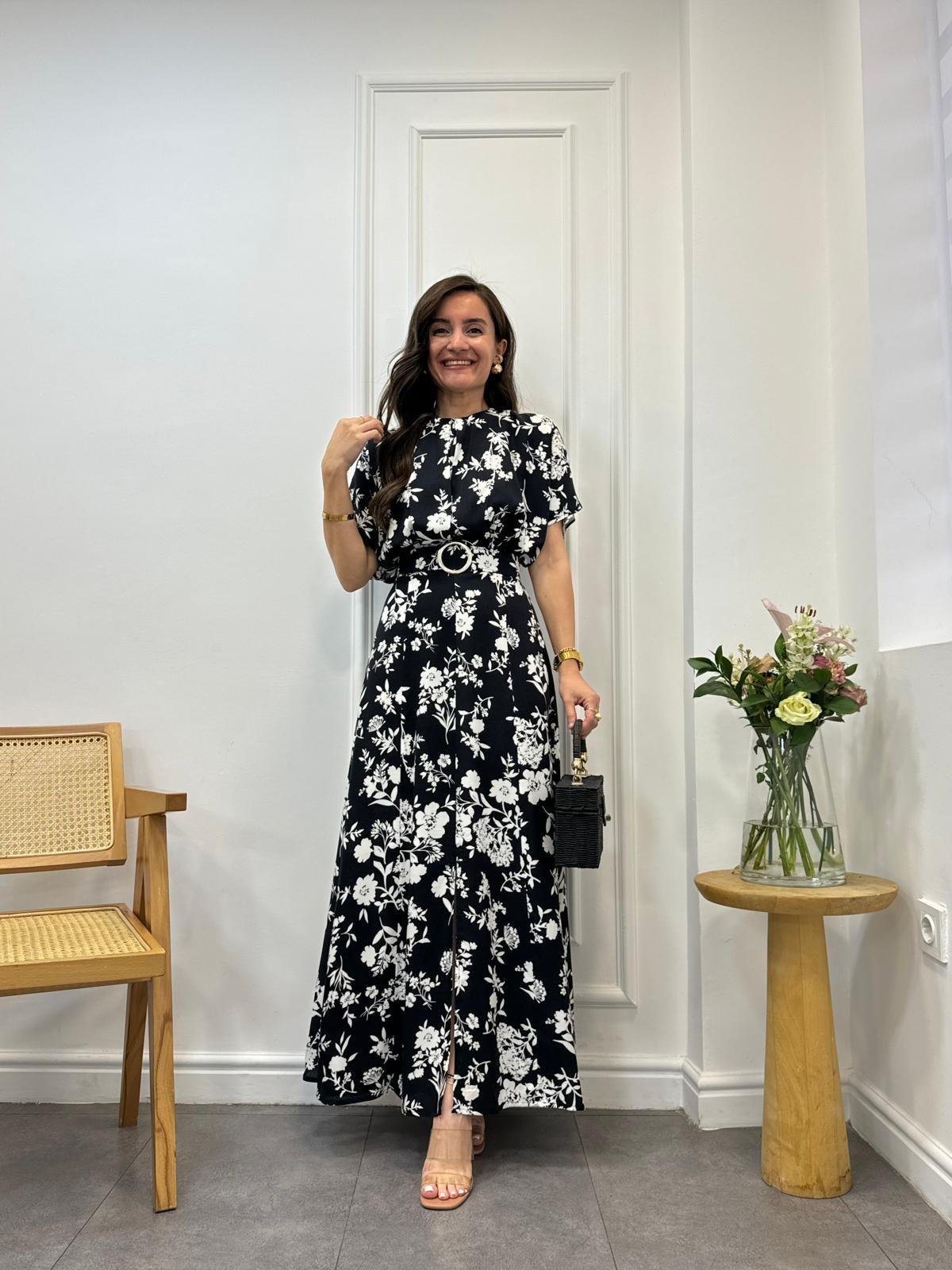 Siyah Göğüs Pileli Yarasa Kol Viskon Elbise 3106