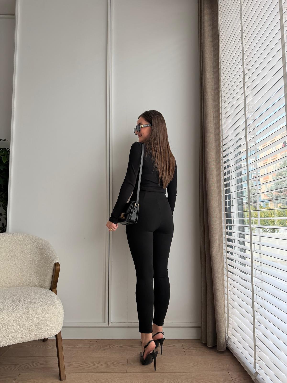 Siyah Gold Düğmeli Çımalı Tayt Pantolon T4189