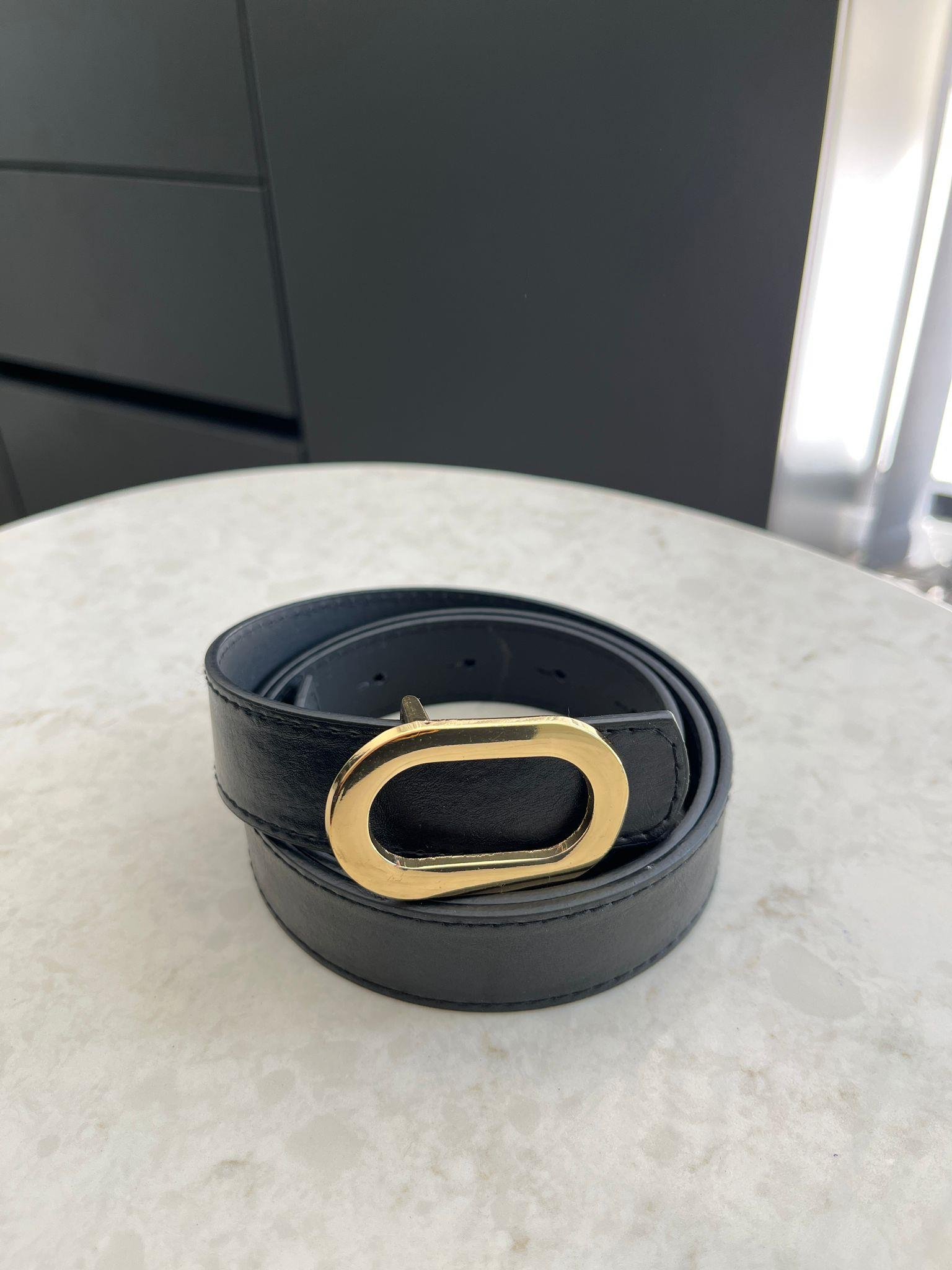 Siyah Gold Tokalı Oval İthal Kemer SB15
