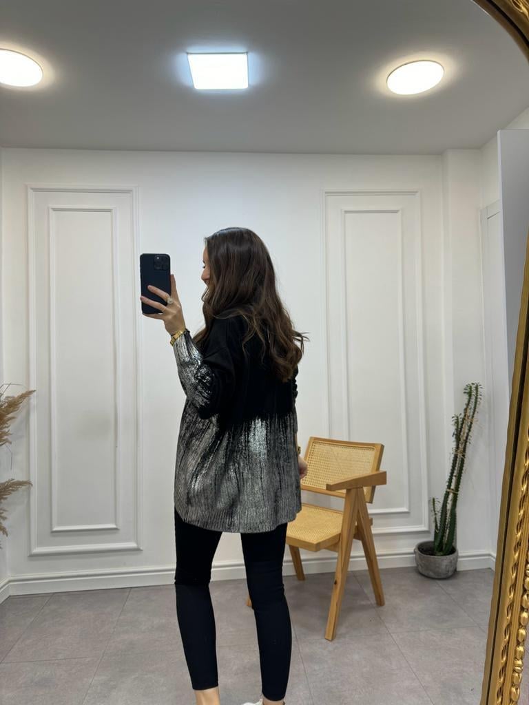 Siyah Gümüş Baskılı Triko Kazak 4079