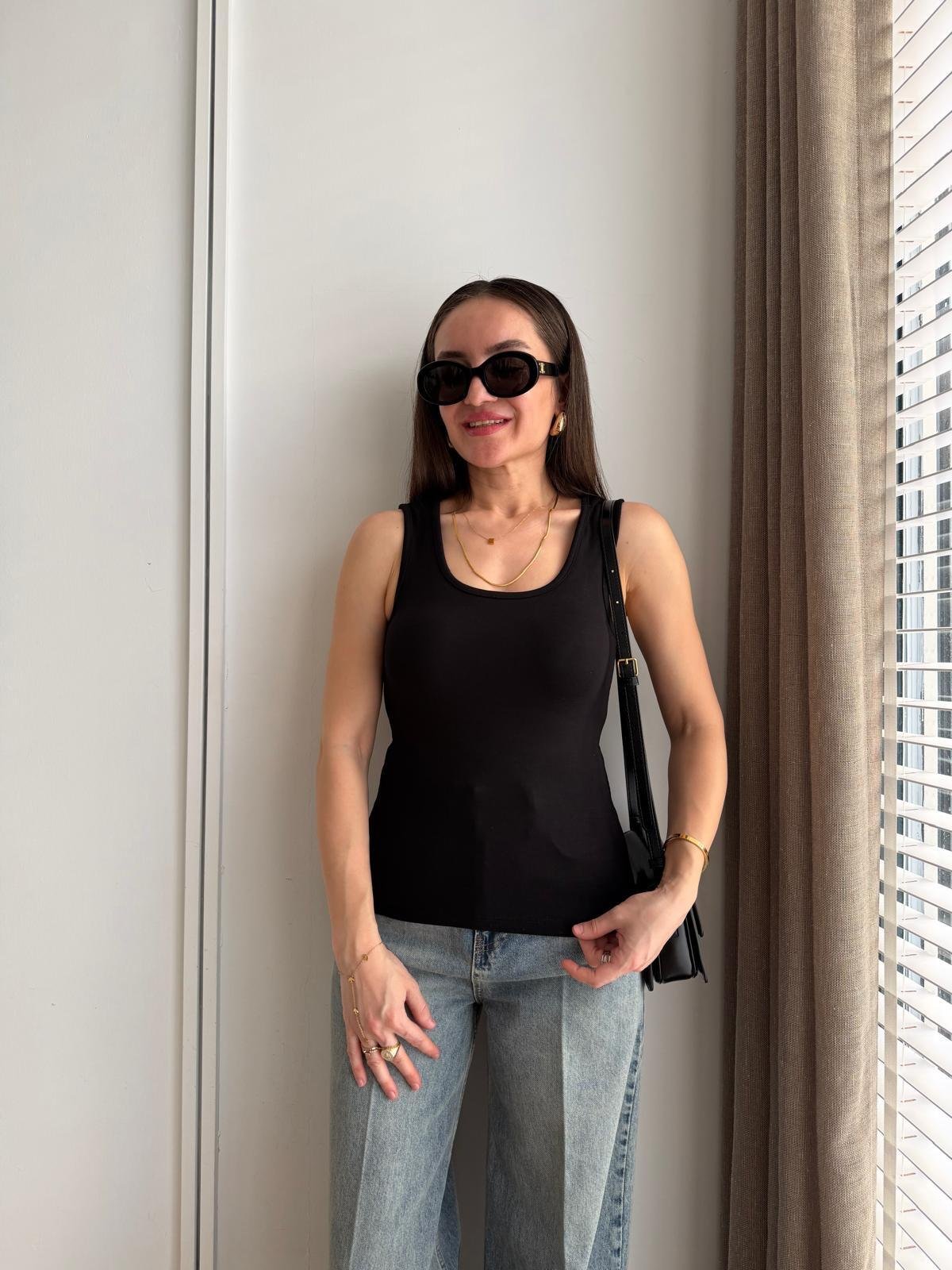 Siyah Kalın Askılı Atlet 1385