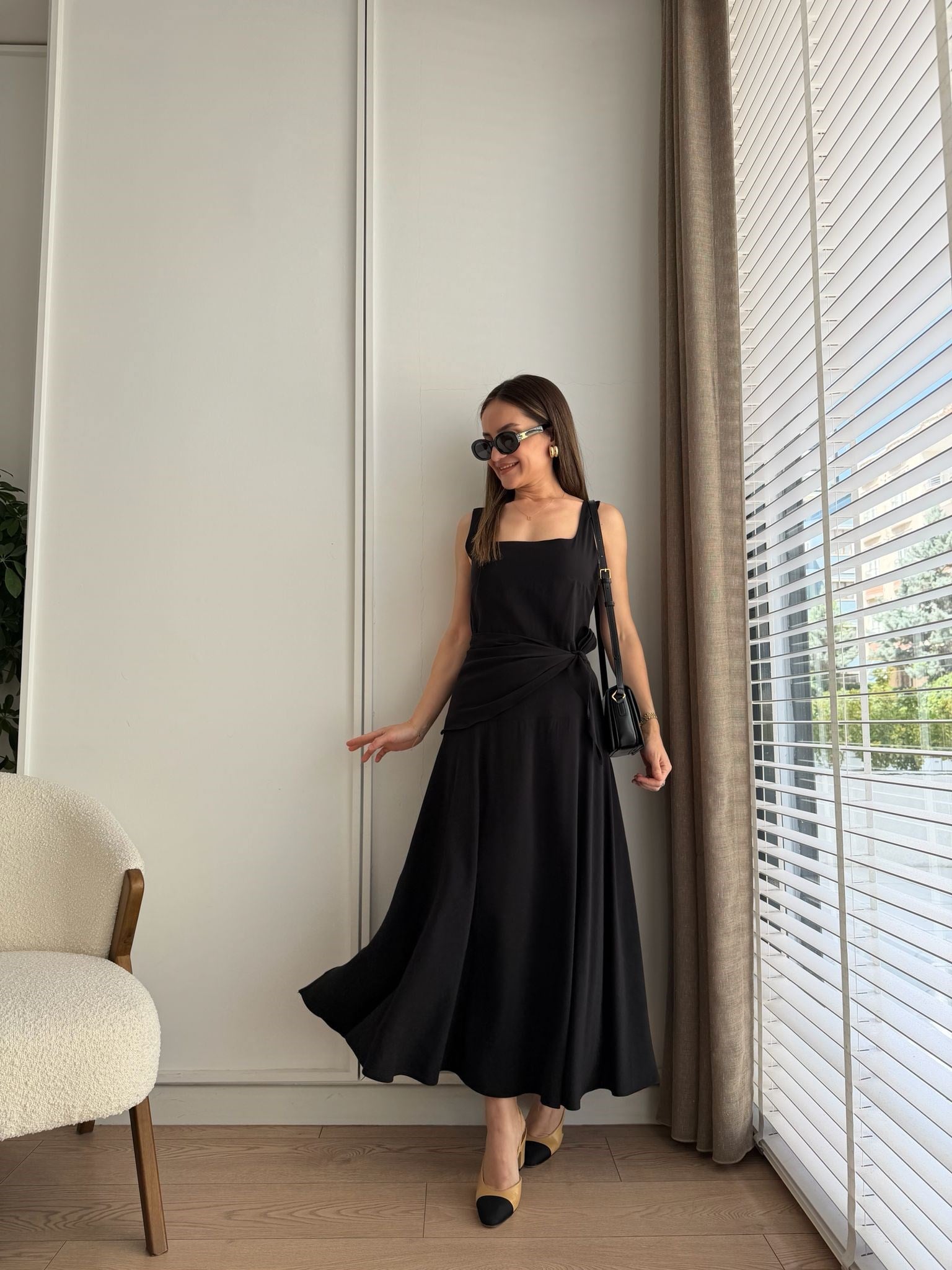 Siyah Kare Yaka Yandan Bağlamalı Modal Elbise 0230