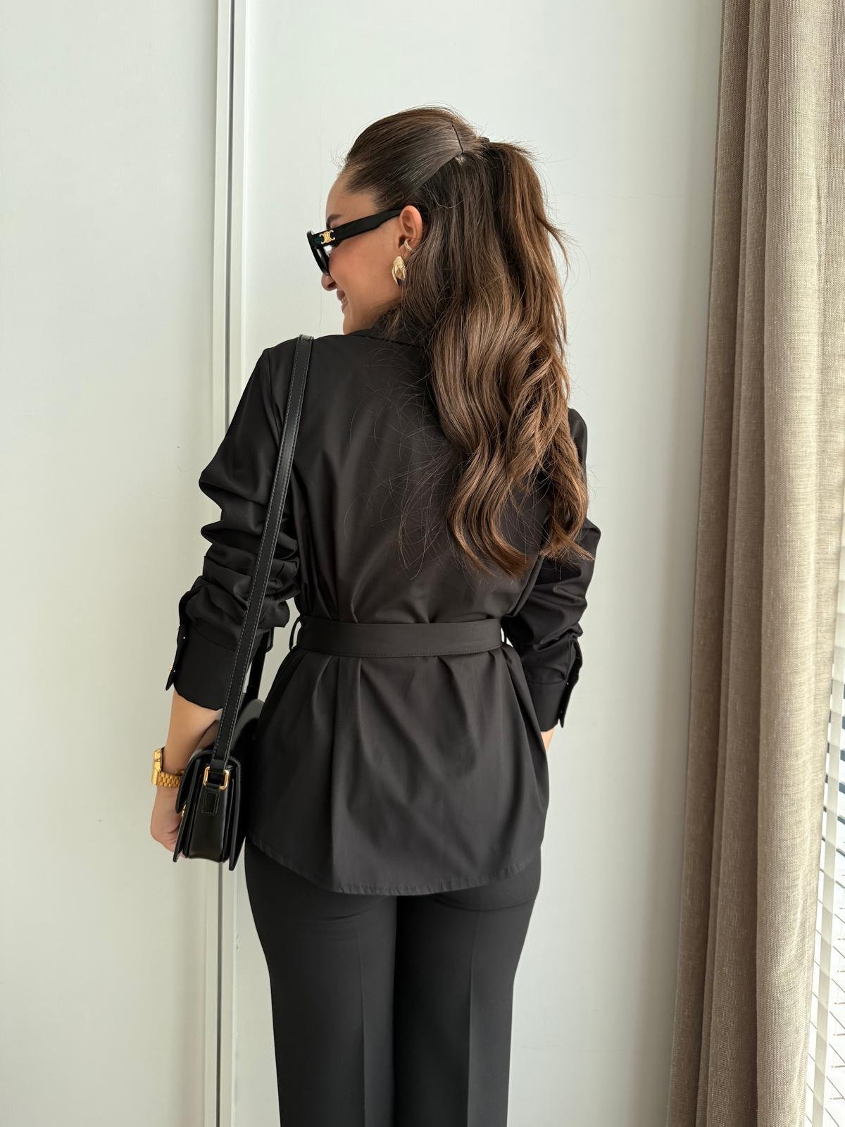 Siyah Kemerli Poplin Gömlek 36793