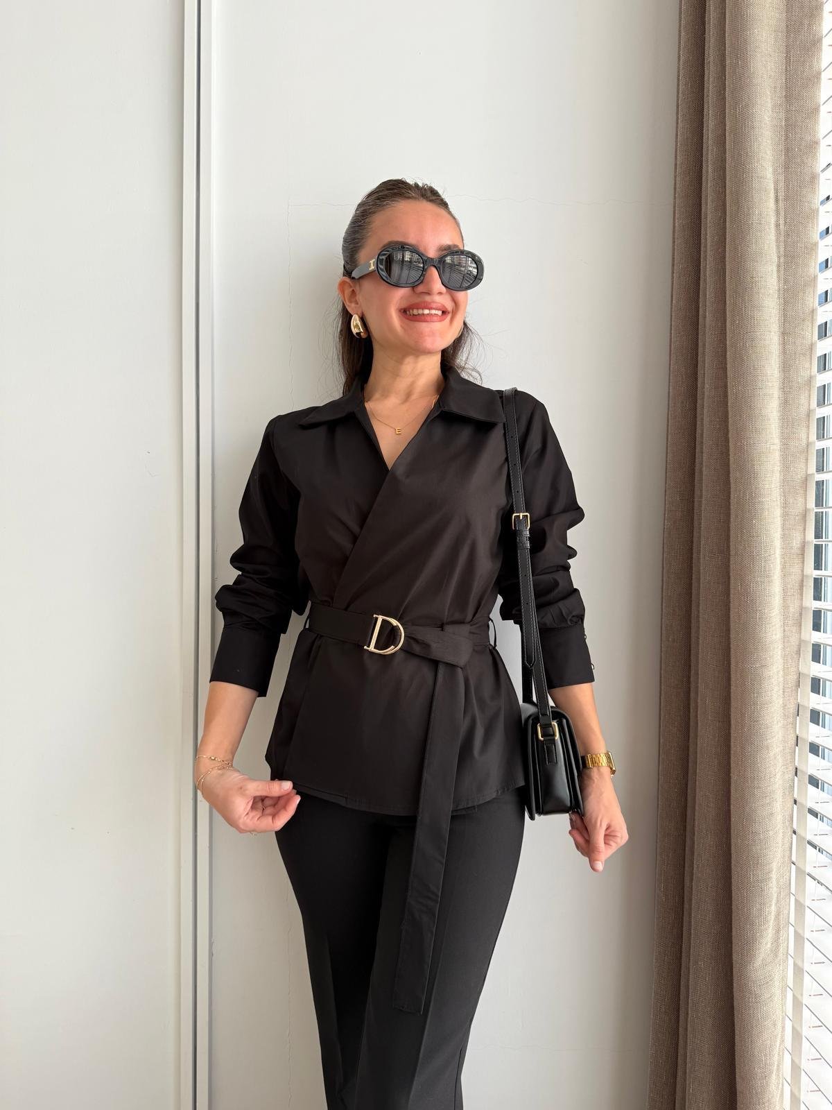 Siyah Kemerli Poplin Gömlek 36793