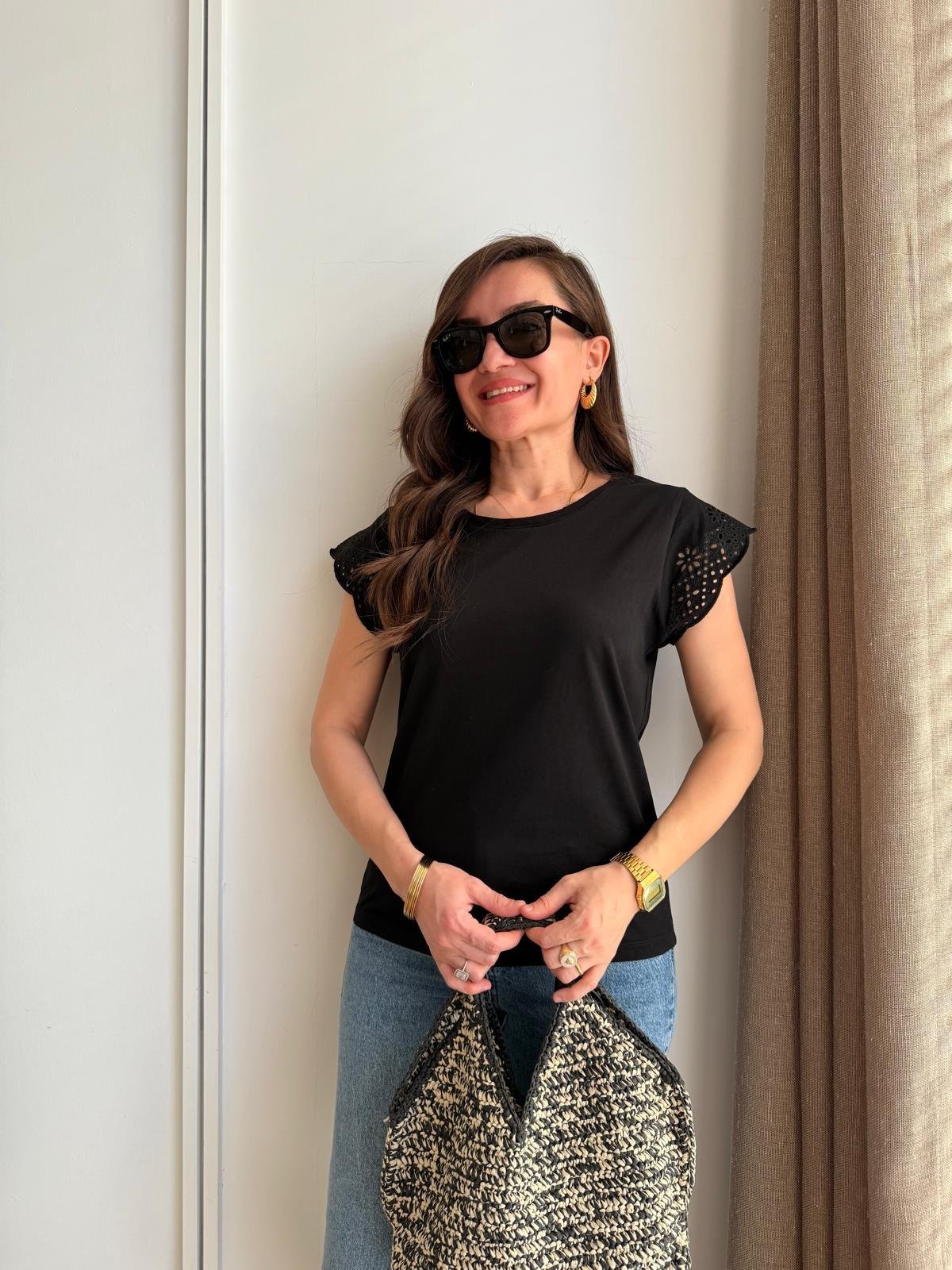 Siyah Kolu Dantelli Tshirt 2982