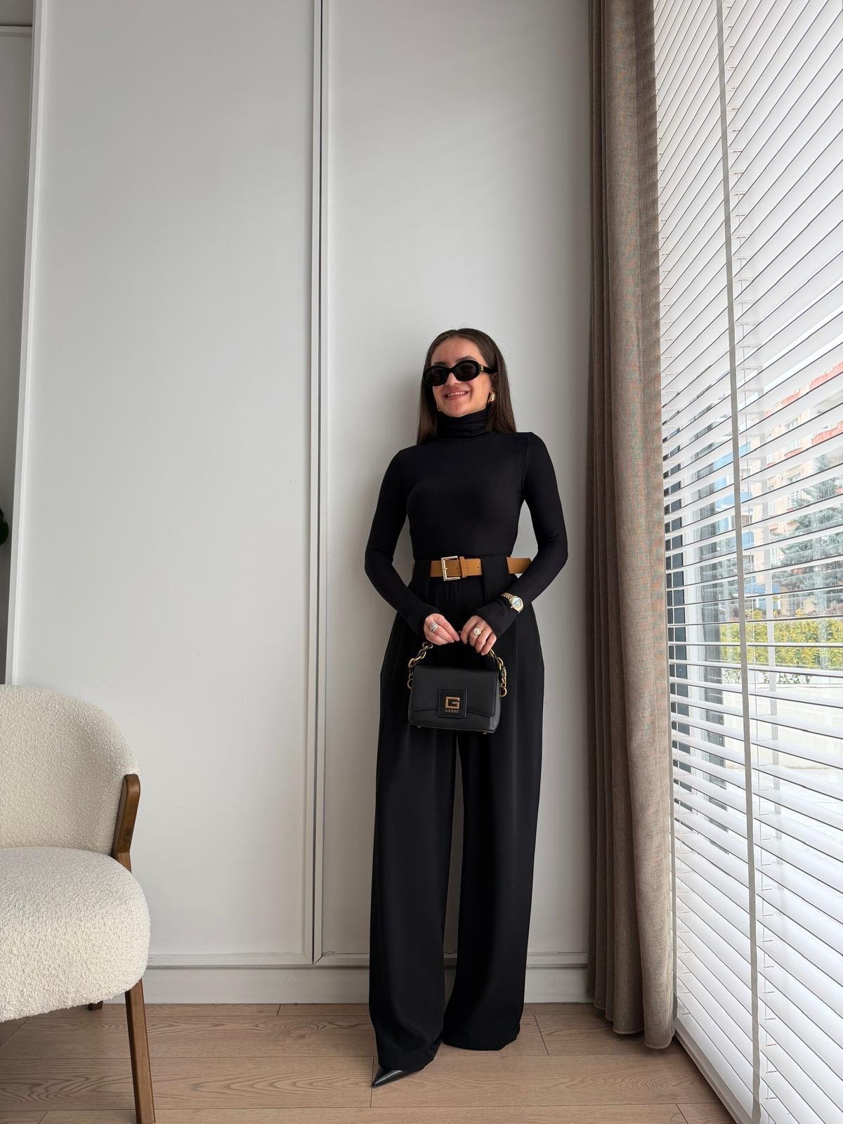 Siyah Köprü Detaylı Kemerli Palazzo Pantolon 3855