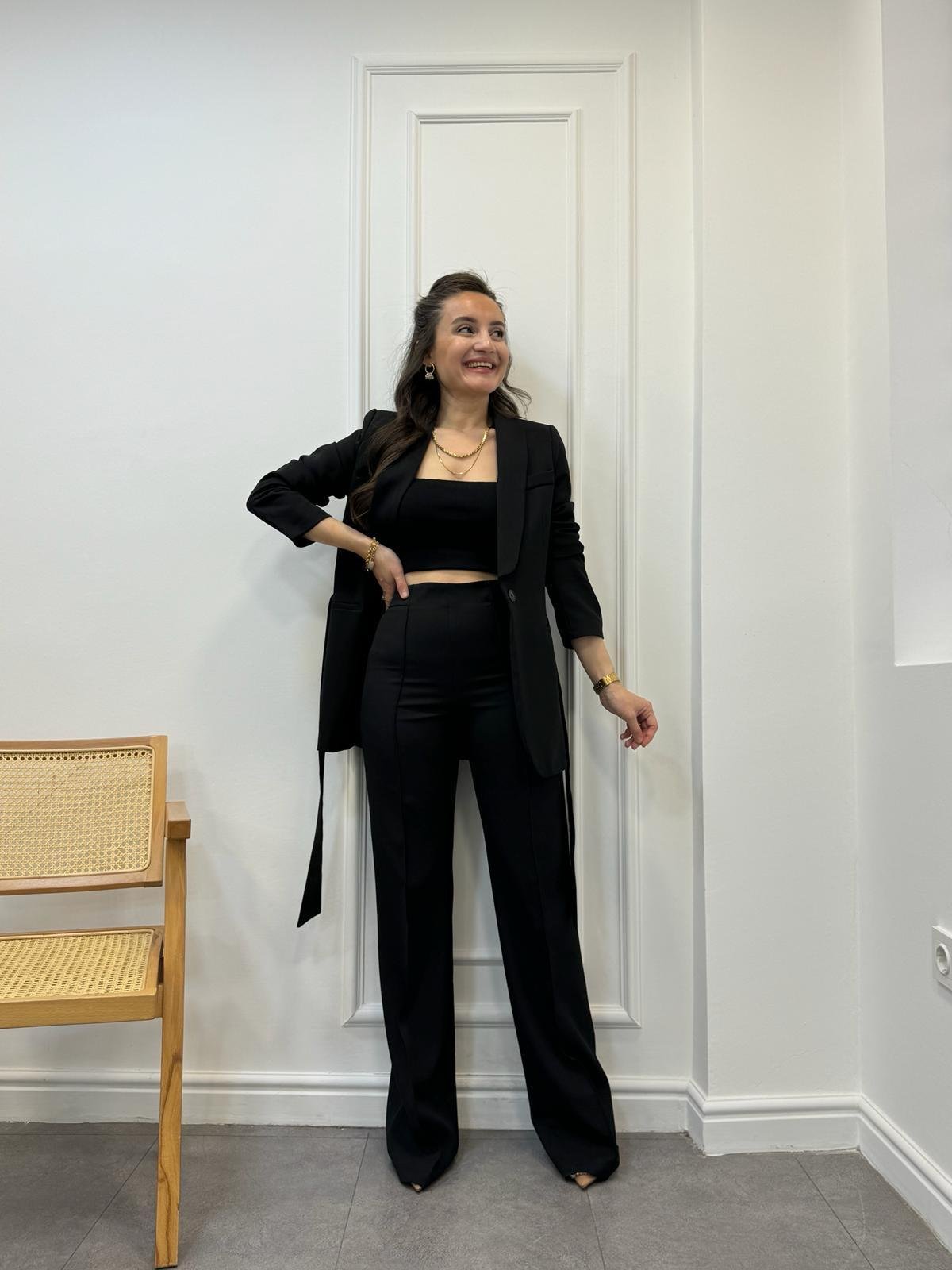 Siyah Kuşaklı Blazer Pantolon Takım 3058