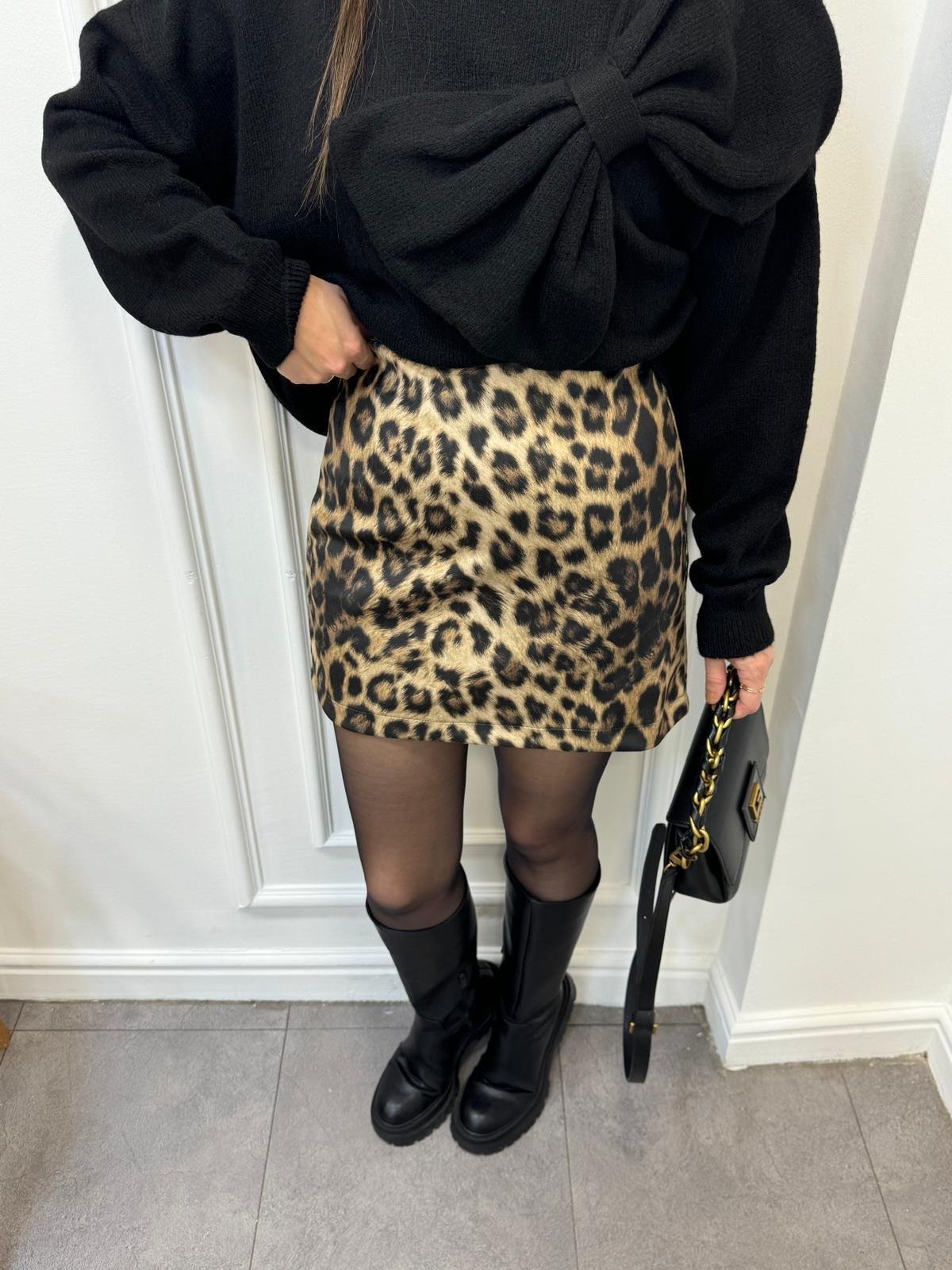 Siyah Leopar Desen Lüx Kalite Süet Mini Etek 241048