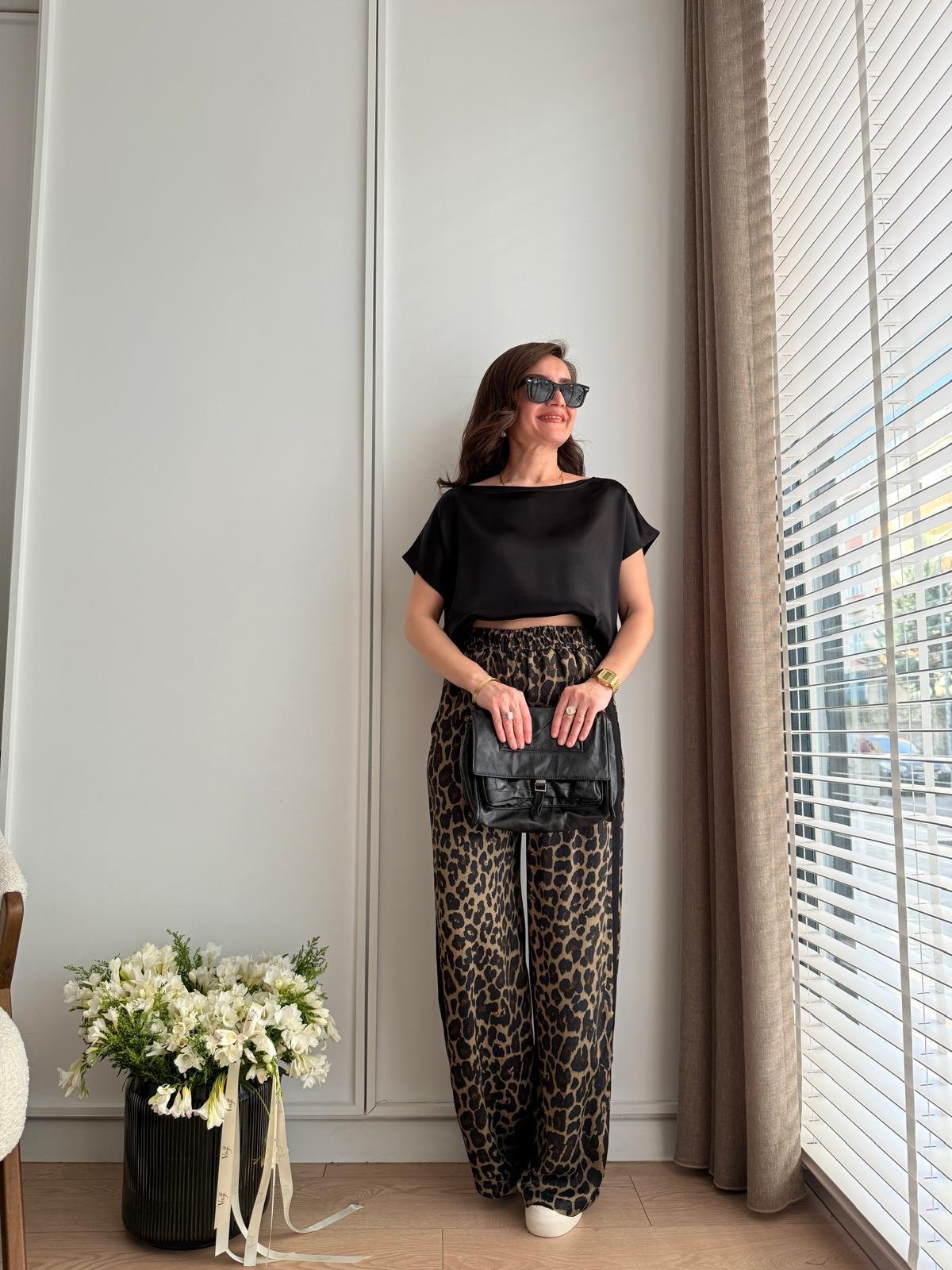 Siyah Leopar Desen Pantolon Bluz Takım 2070
