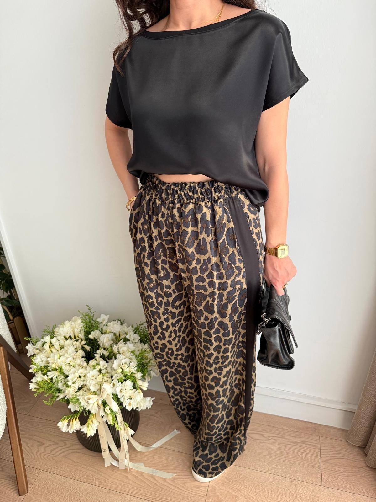 Siyah Leopar Desen Pantolon Bluz Takım 2070
